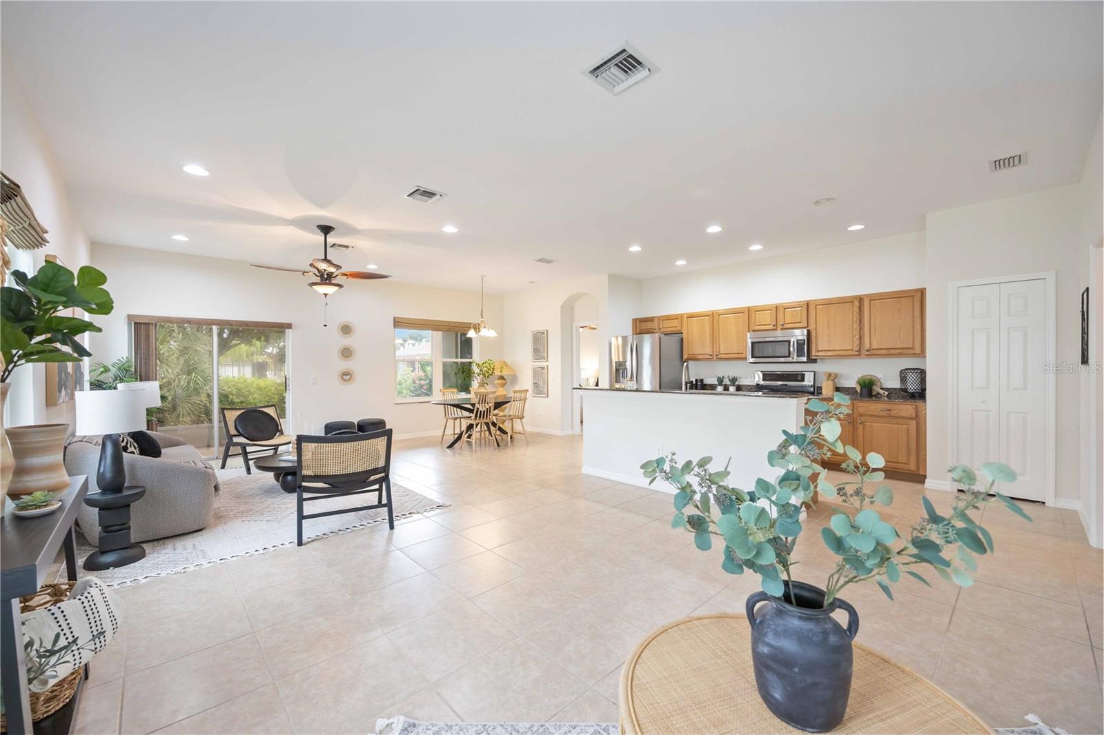 Image 12 of 38 For 4405 Lenox Boulevard