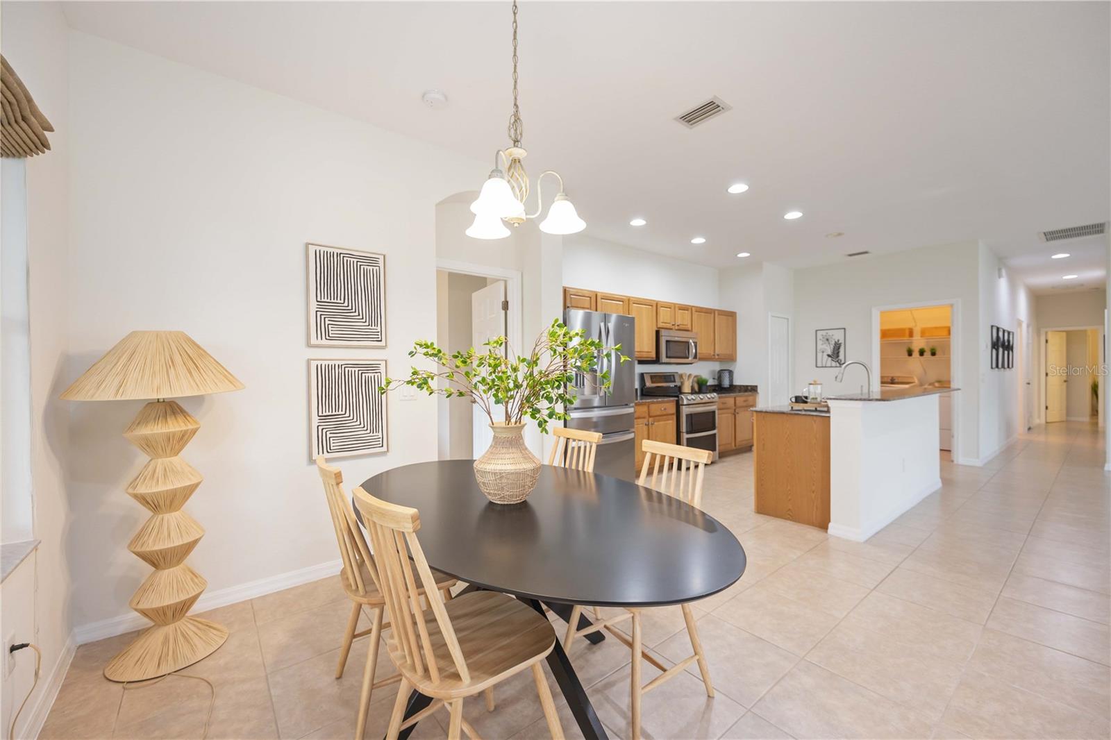 Image 15 of 38 For 4405 Lenox Boulevard