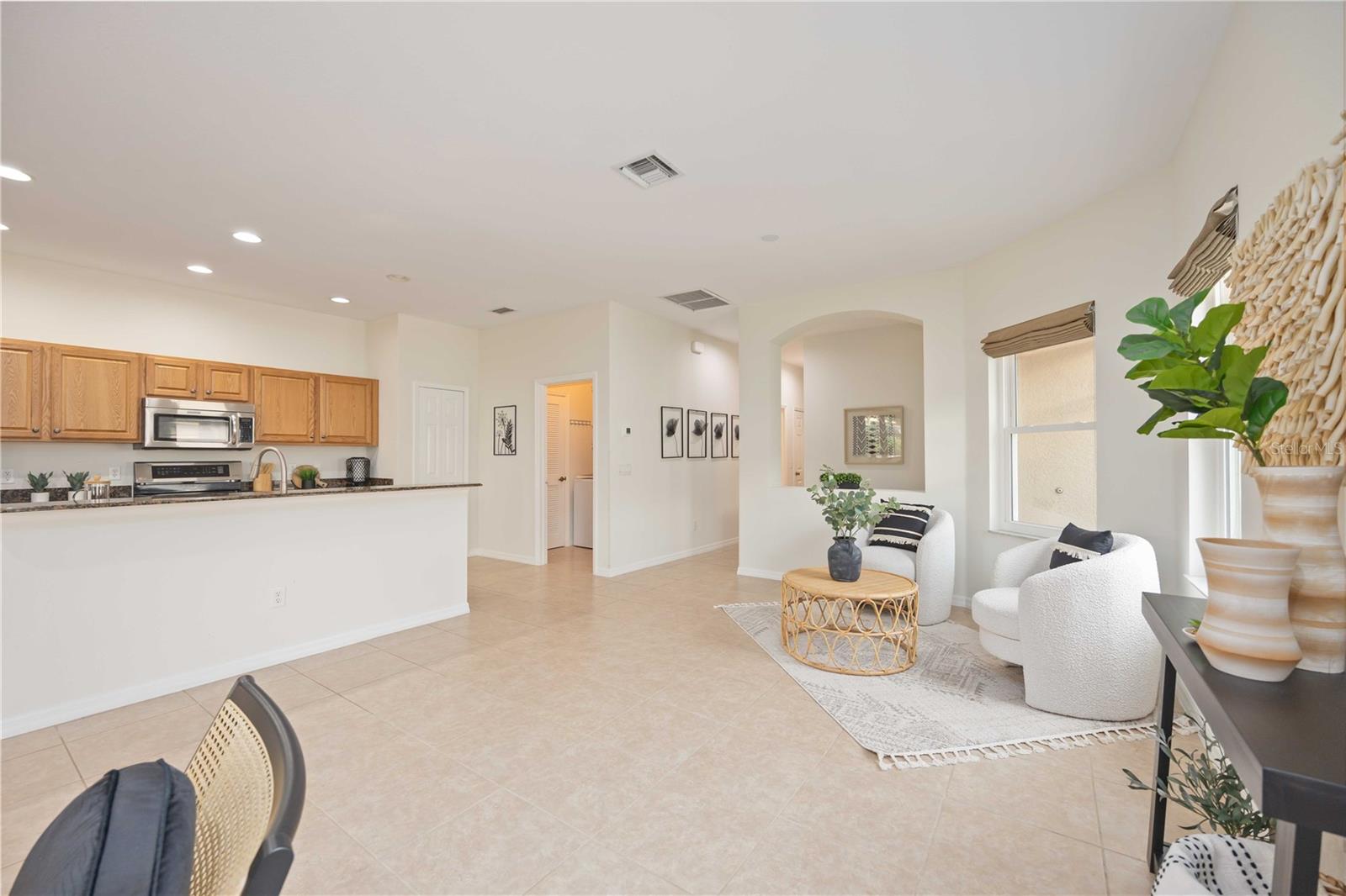 Image 8 of 38 For 4405 Lenox Boulevard