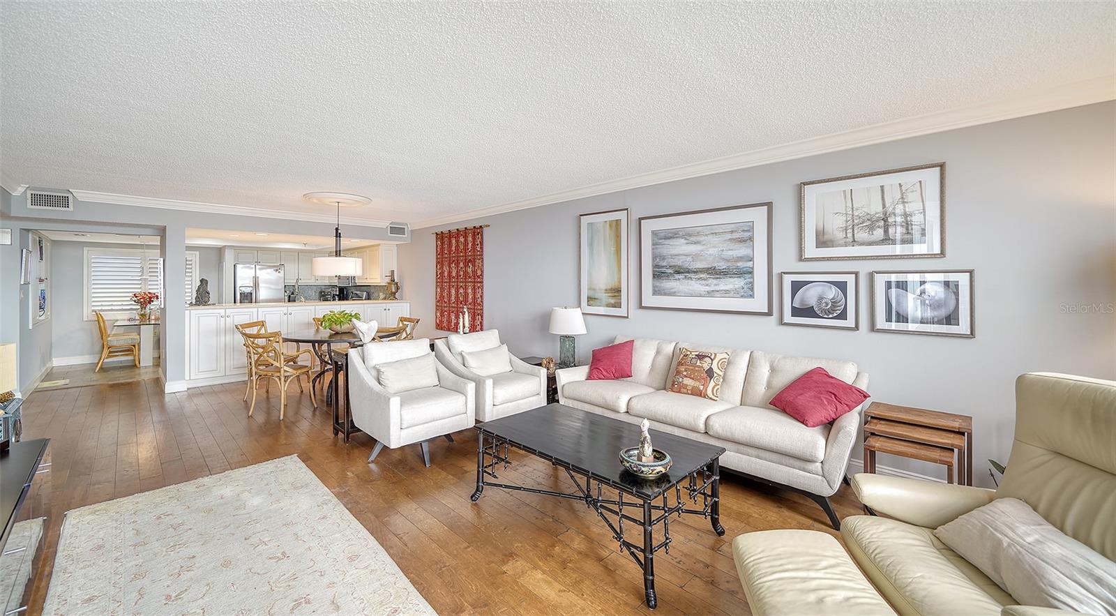 Image 7 of 36 For 4545 Gulf Of Mexico Drive 408