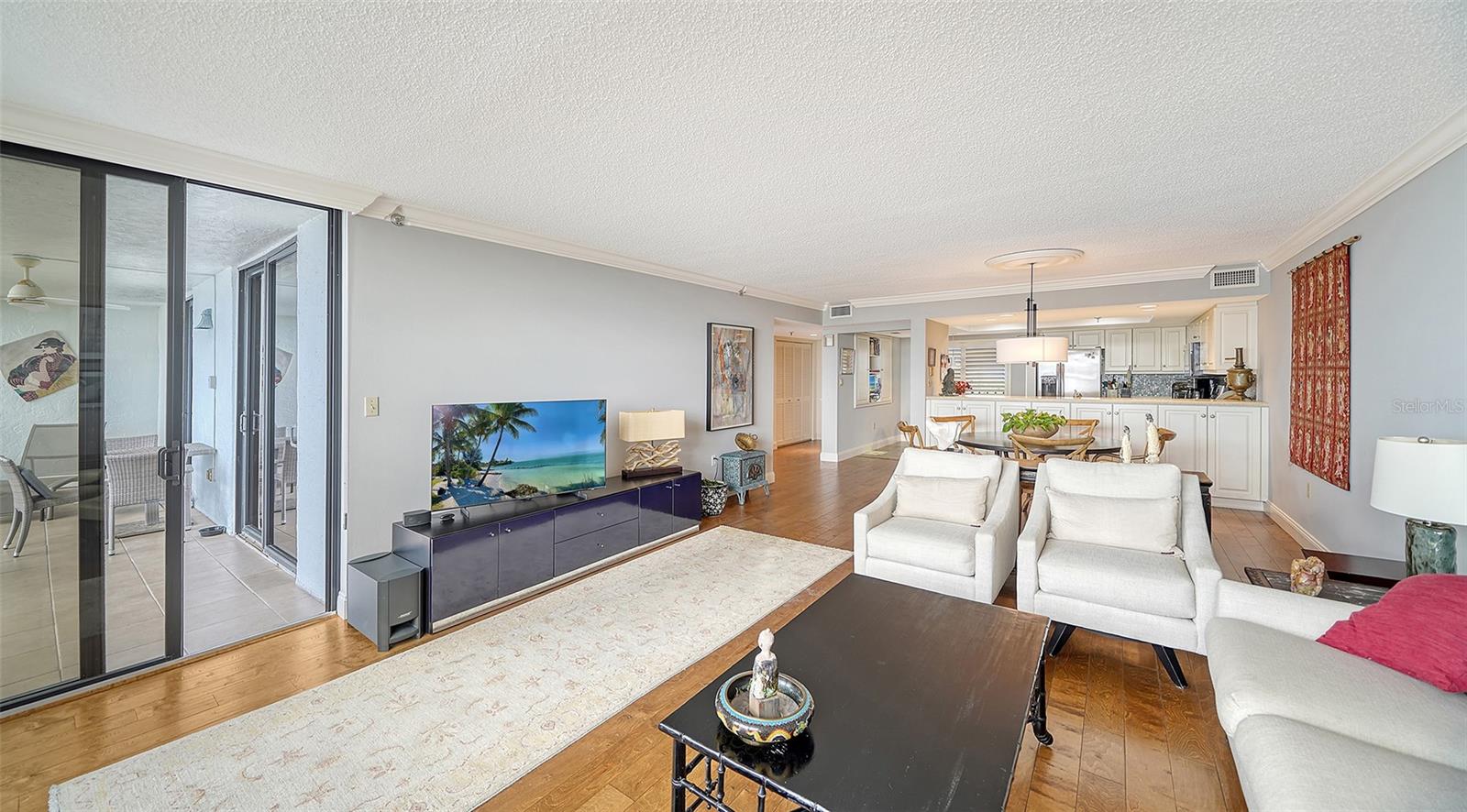 Image 8 of 36 For 4545 Gulf Of Mexico Drive 408