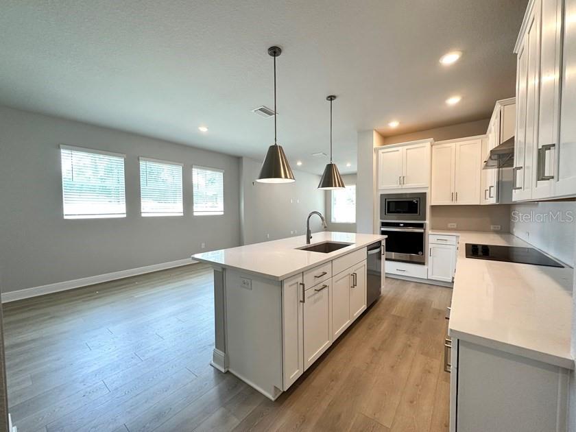 Image 12 of 28 For 1403 Columbia Avenue