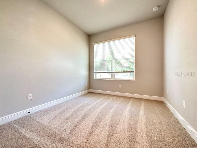 Image 20 of 28 For 1403 Columbia Avenue