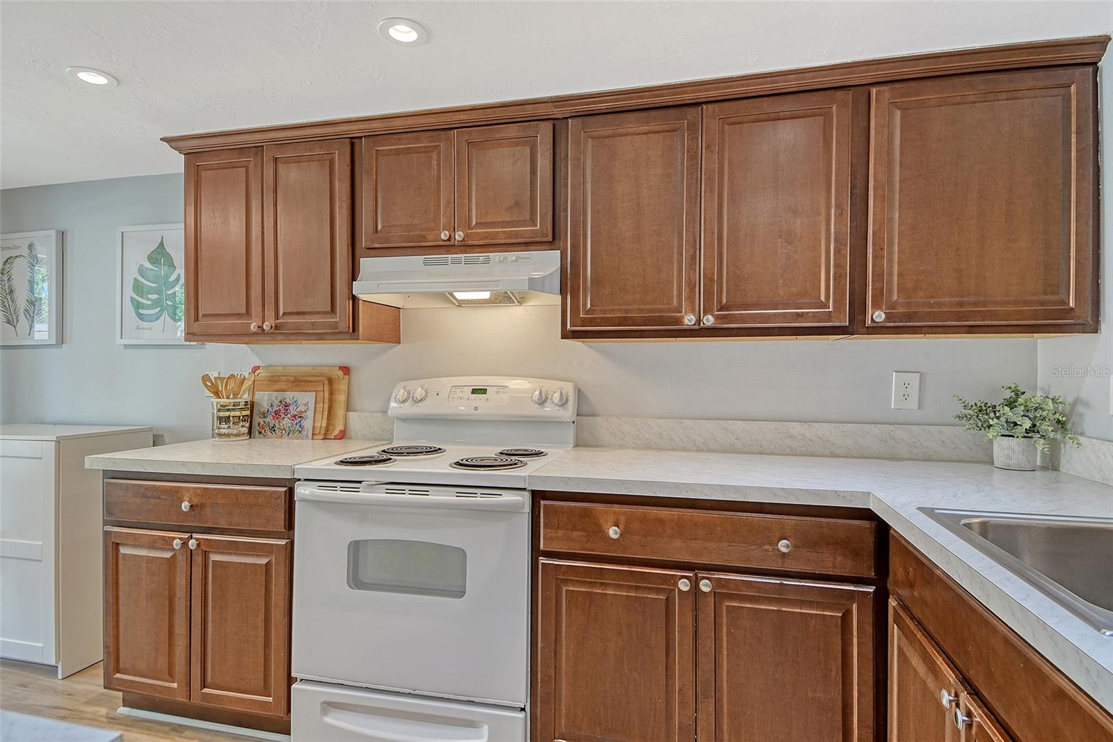 Image 11 of 49 For 5246 Marsh Field Lane 1