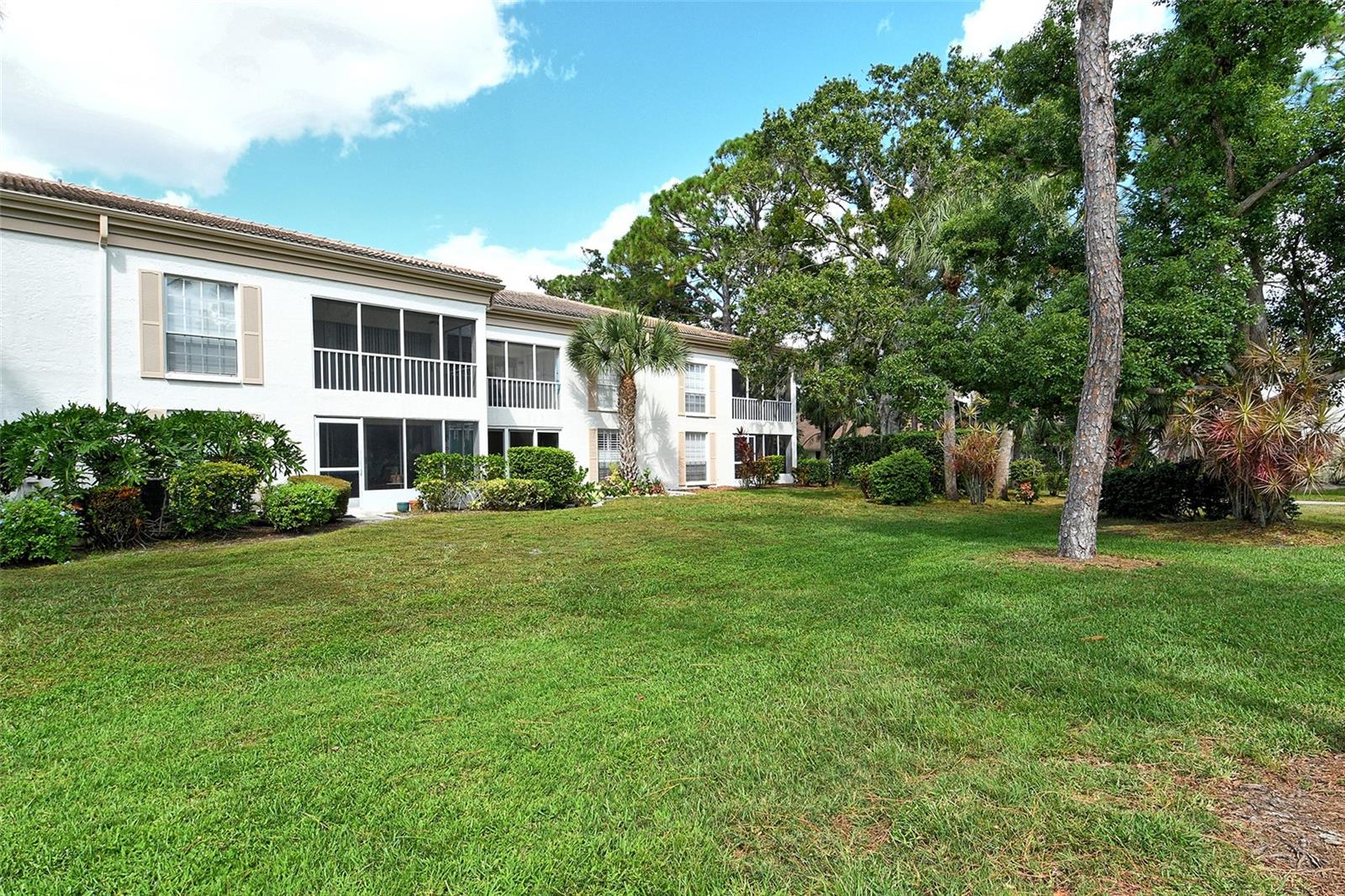 Image 34 of 49 For 5246 Marsh Field Lane 1
