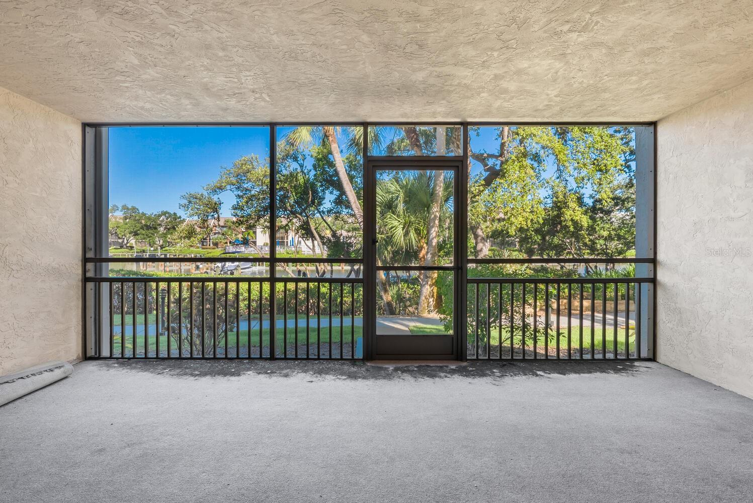 Image 10 of 31 For 6350 Midnight Cove Road 710