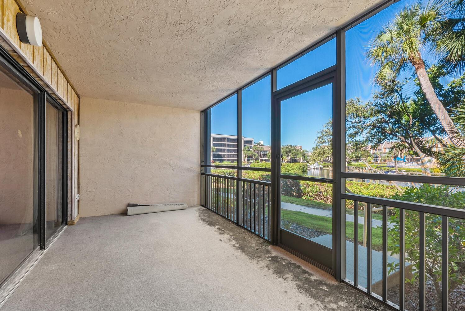 Image 12 of 31 For 6350 Midnight Cove Road 710