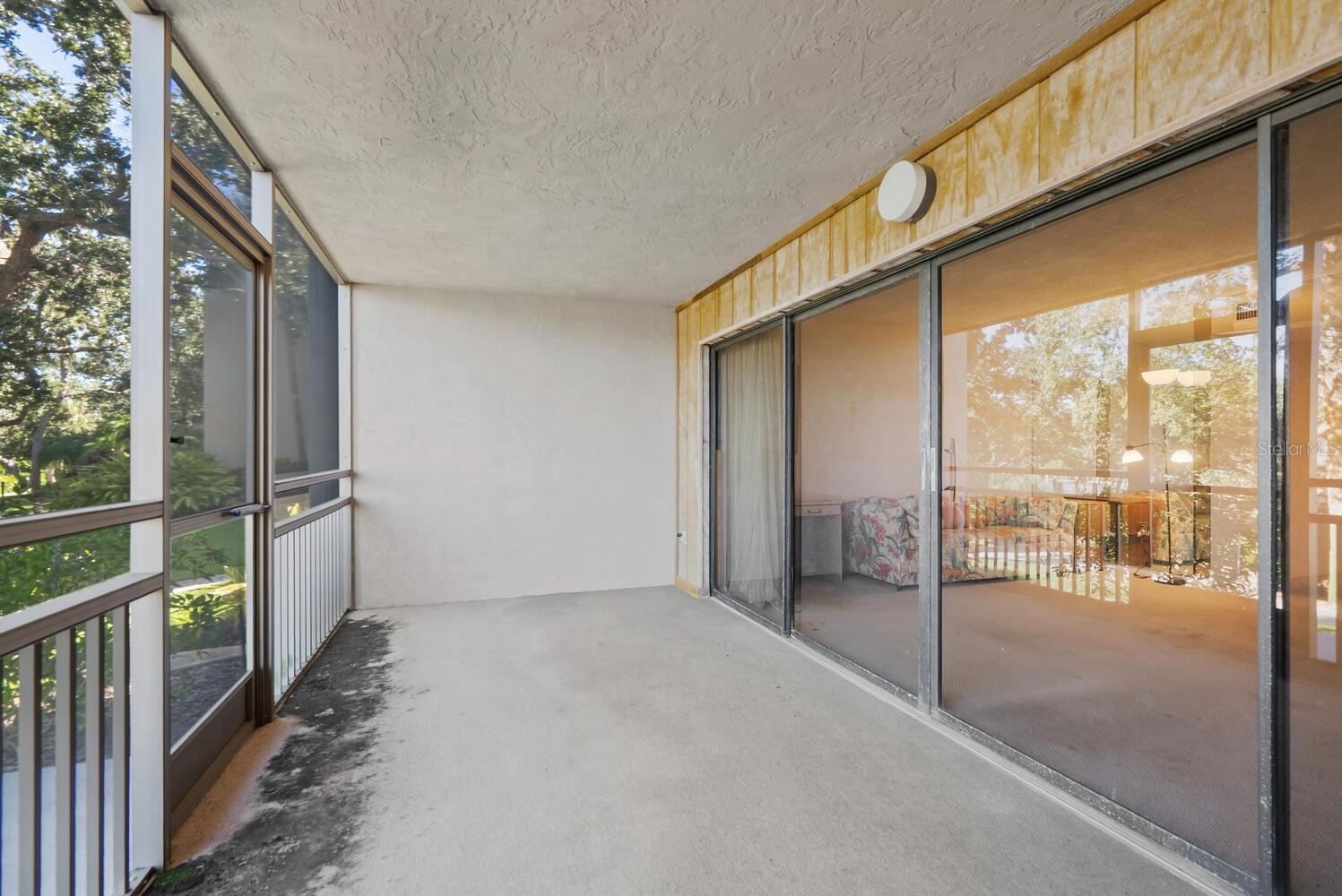 Image 13 of 31 For 6350 Midnight Cove Road 710