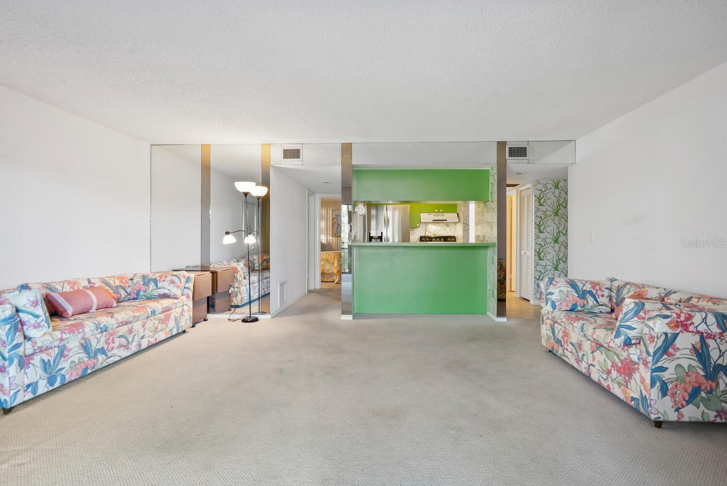 Image 14 of 31 For 6350 Midnight Cove Road 710