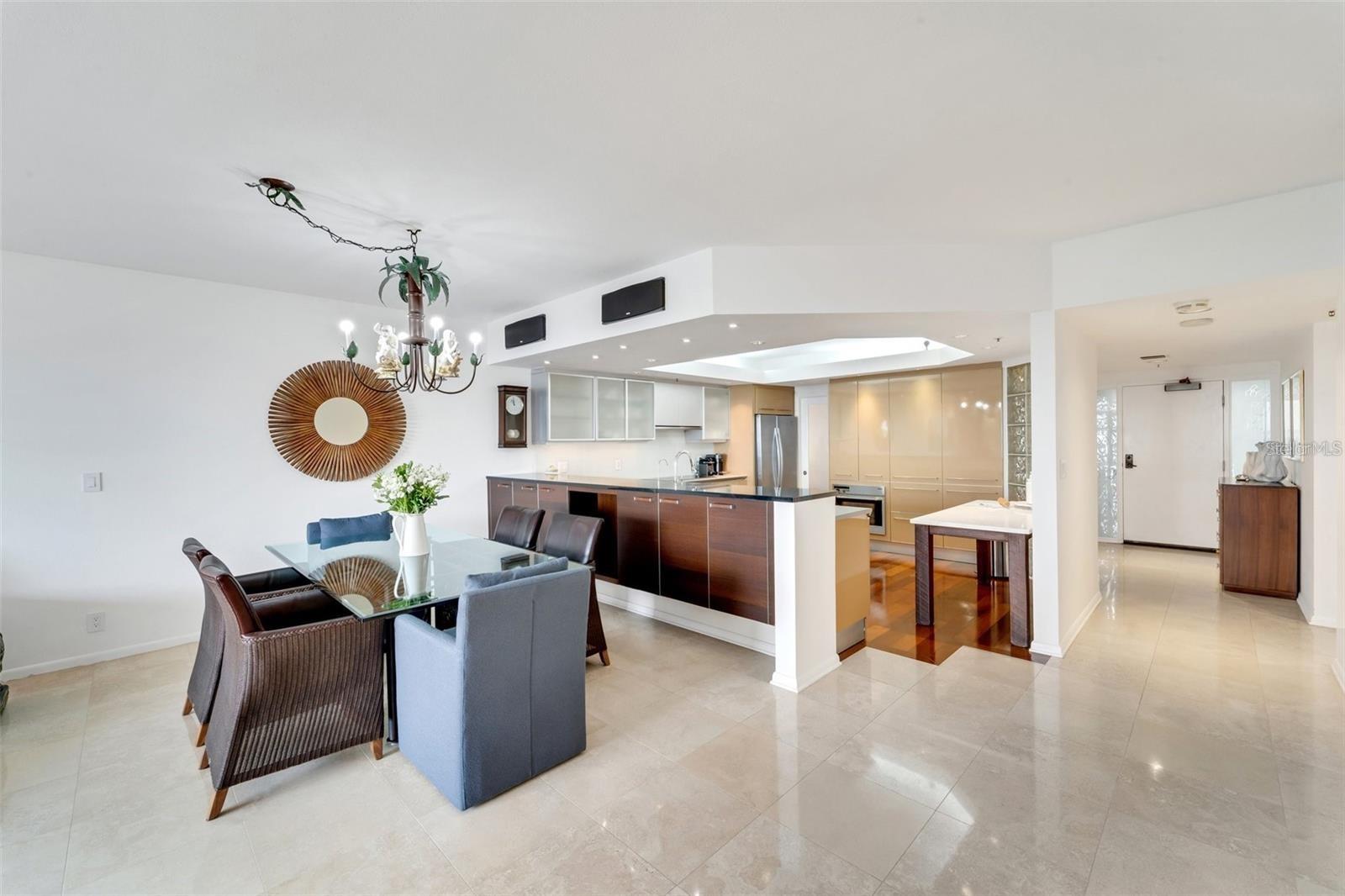 Image 15 of 64 For 2110 Harbourside Drive 526