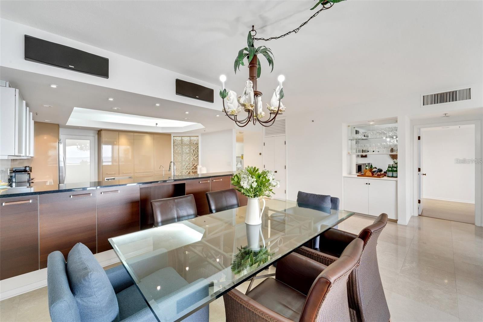 Image 16 of 64 For 2110 Harbourside Drive 526