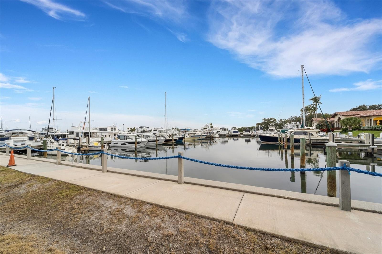 Image 46 of 64 For 2110 Harbourside Drive 526