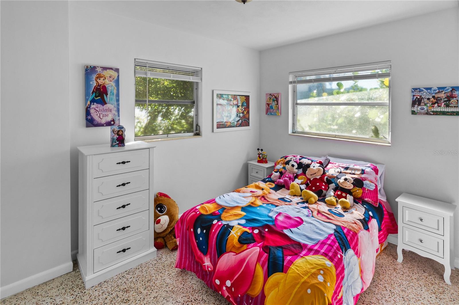 Image 8 of 17 For 2695 East Avenue