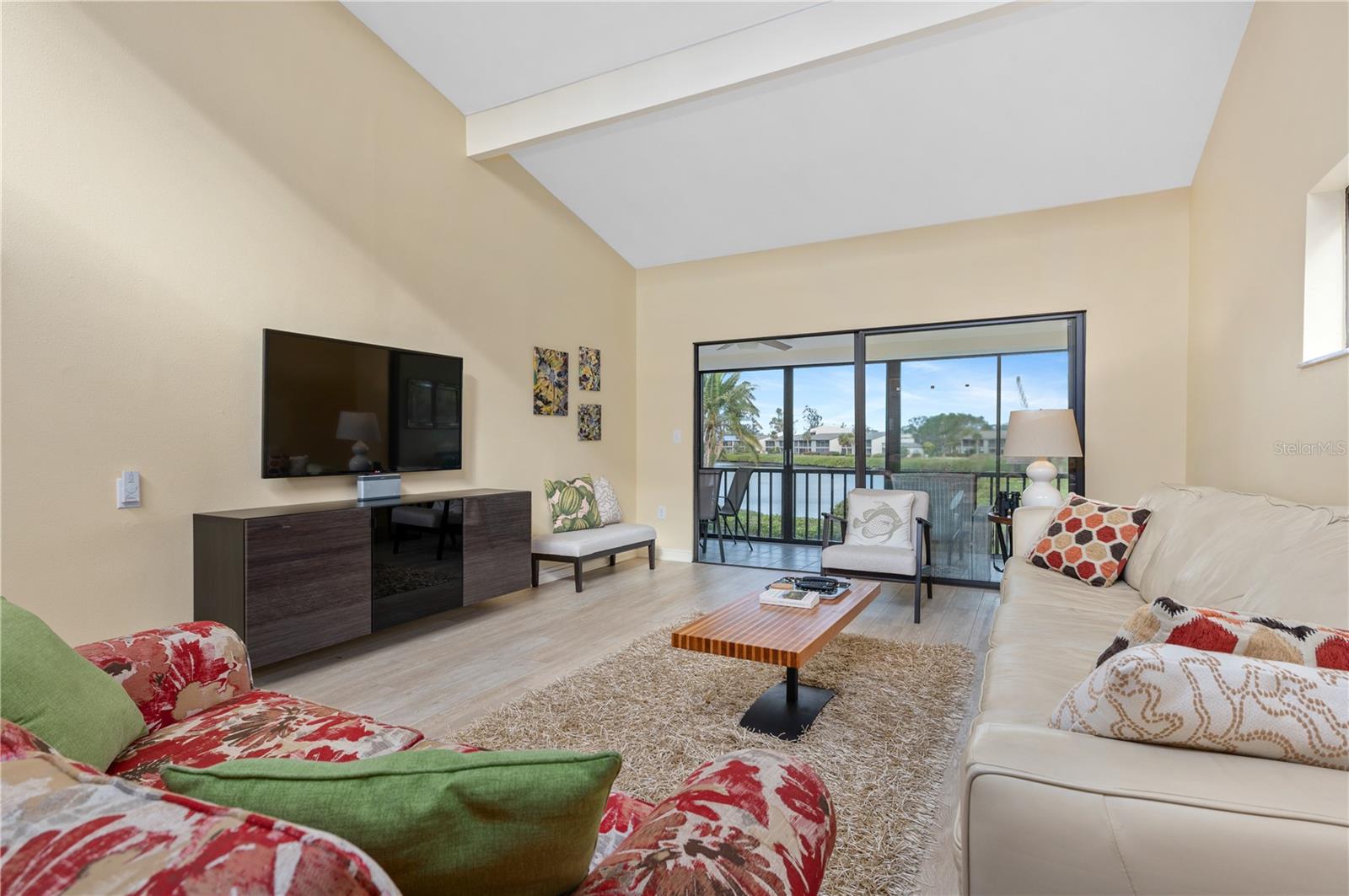 Image 10 of 40 For 1603 Bayhouse Point Drive 212