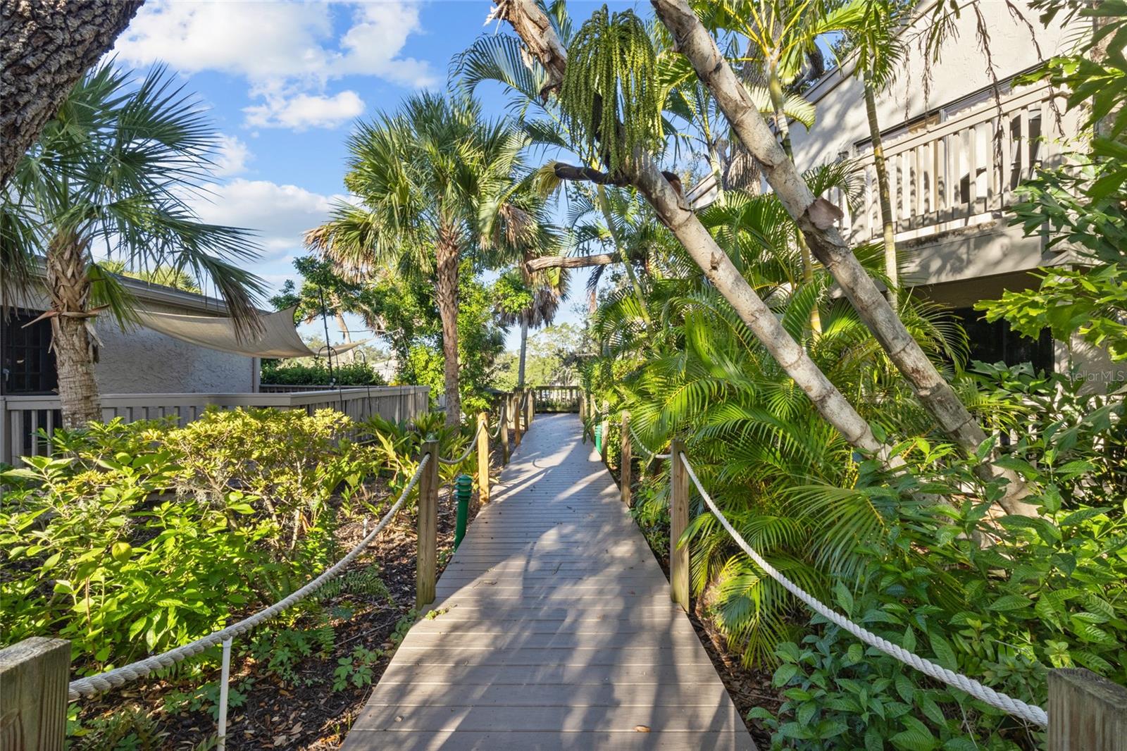 Image 32 of 40 For 1603 Bayhouse Point Drive 212