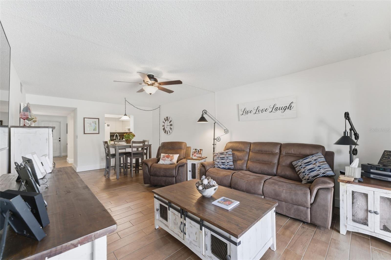 Image 13 of 36 For 1005 40th Street 5