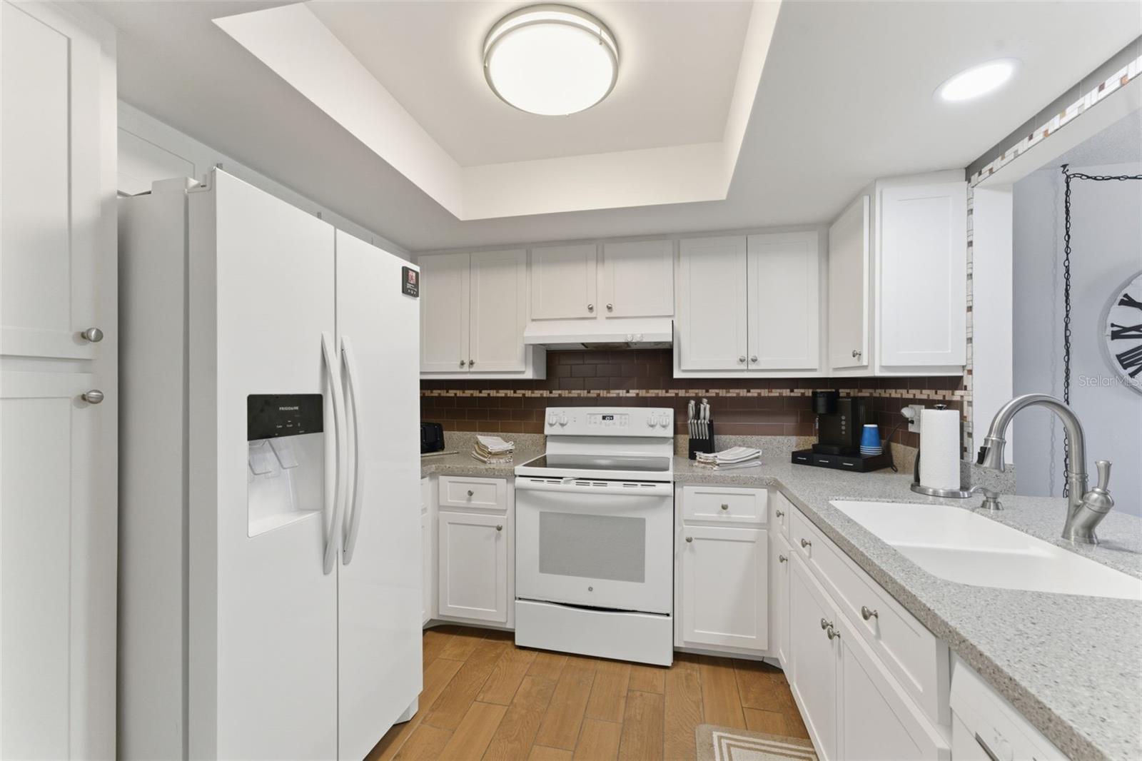 Image 7 of 36 For 1005 40th Street 5