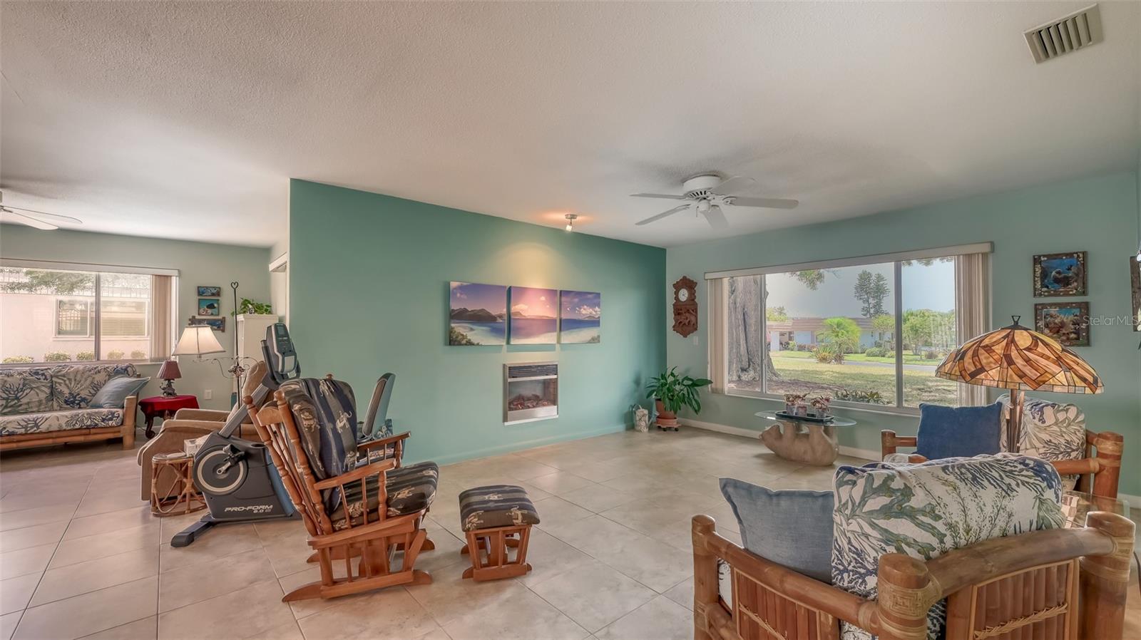 Image 14 of 86 For 2016 Riverbluff Parkway V328