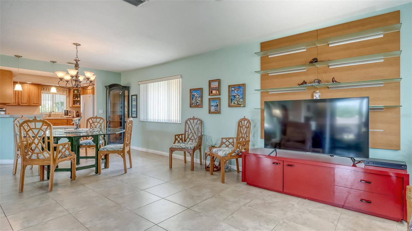 Image 19 of 86 For 2016 Riverbluff Parkway V328