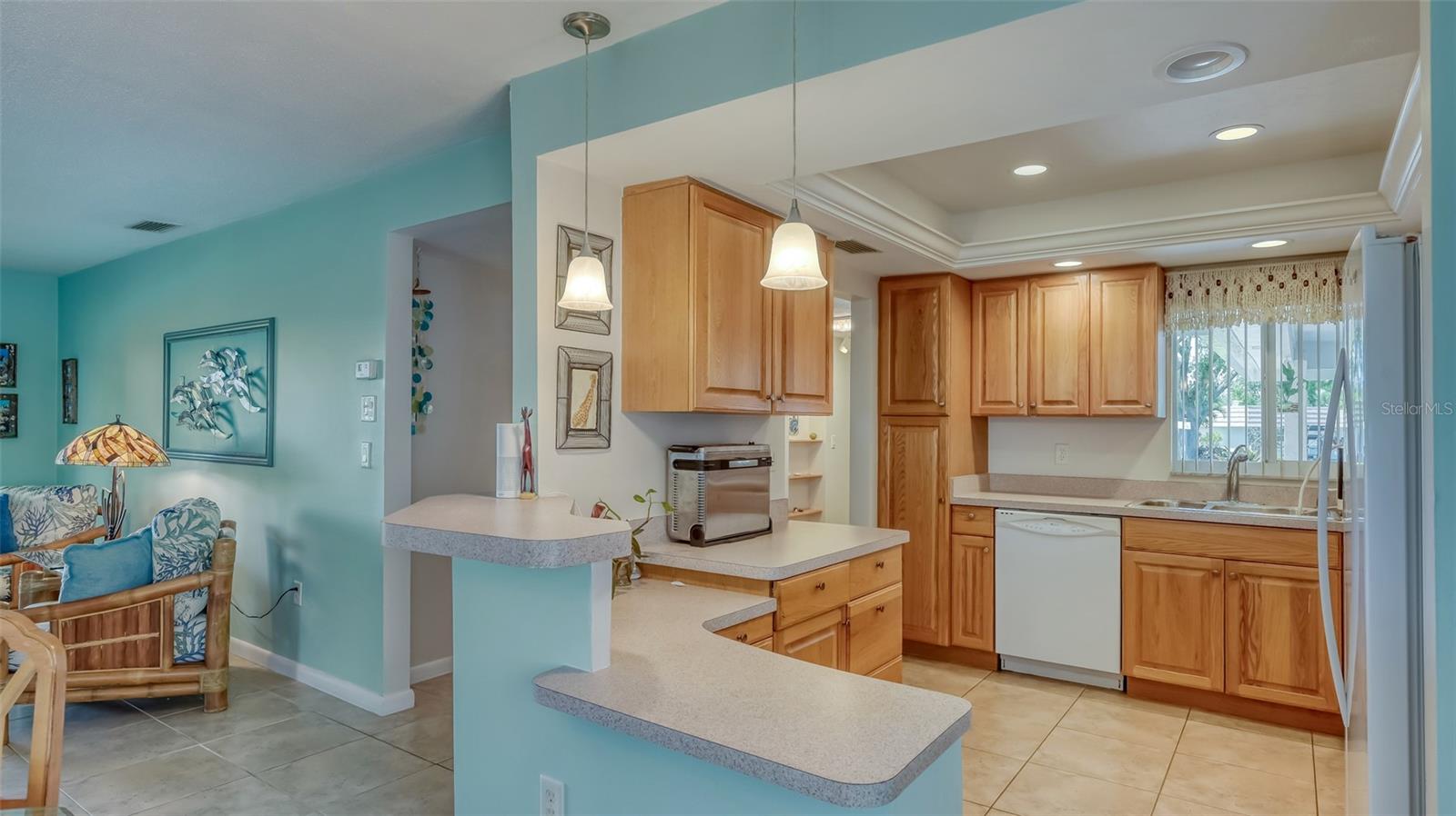 Image 25 of 86 For 2016 Riverbluff Parkway V328