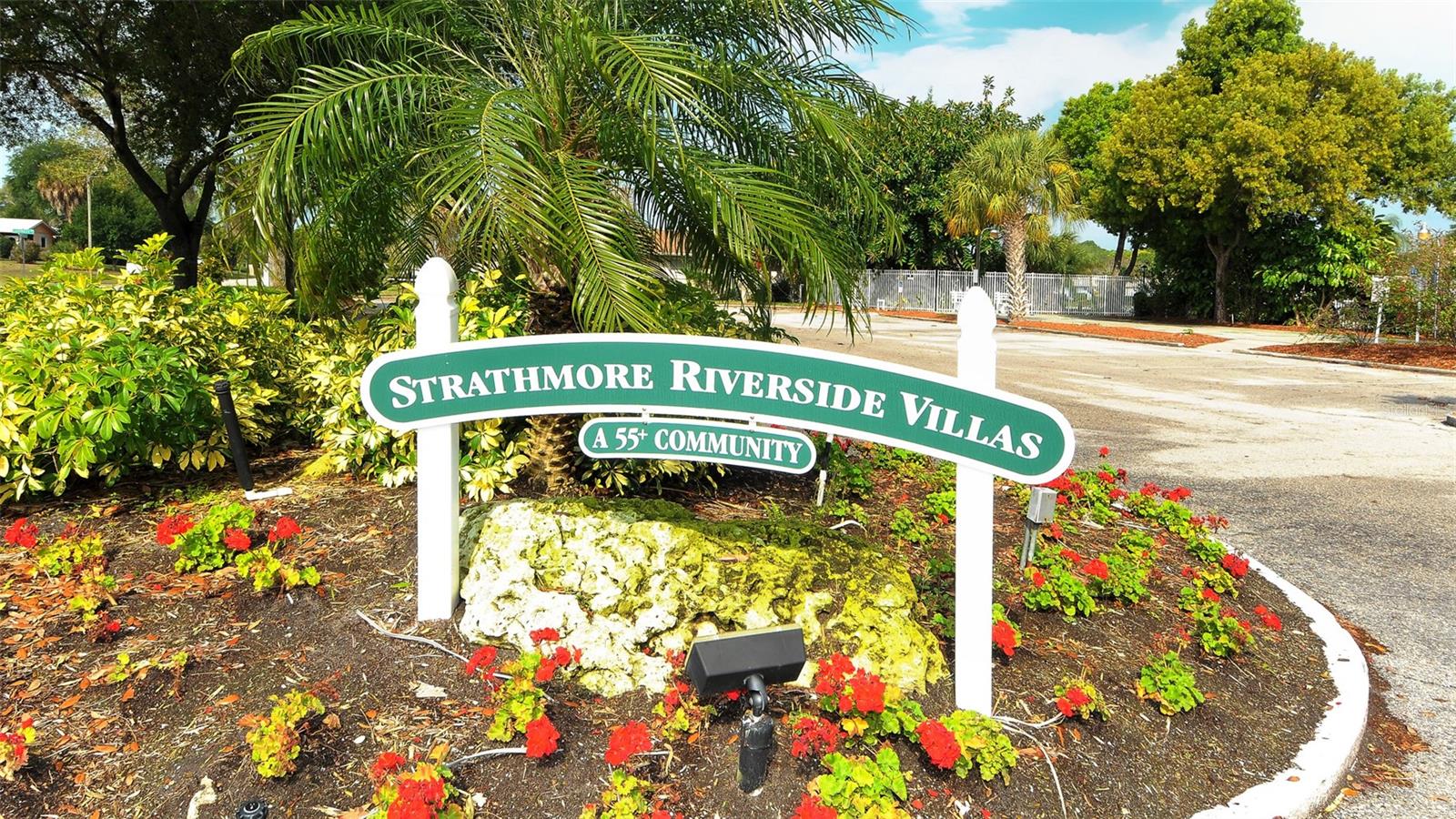Image 65 of 86 For 2016 Riverbluff Parkway V328