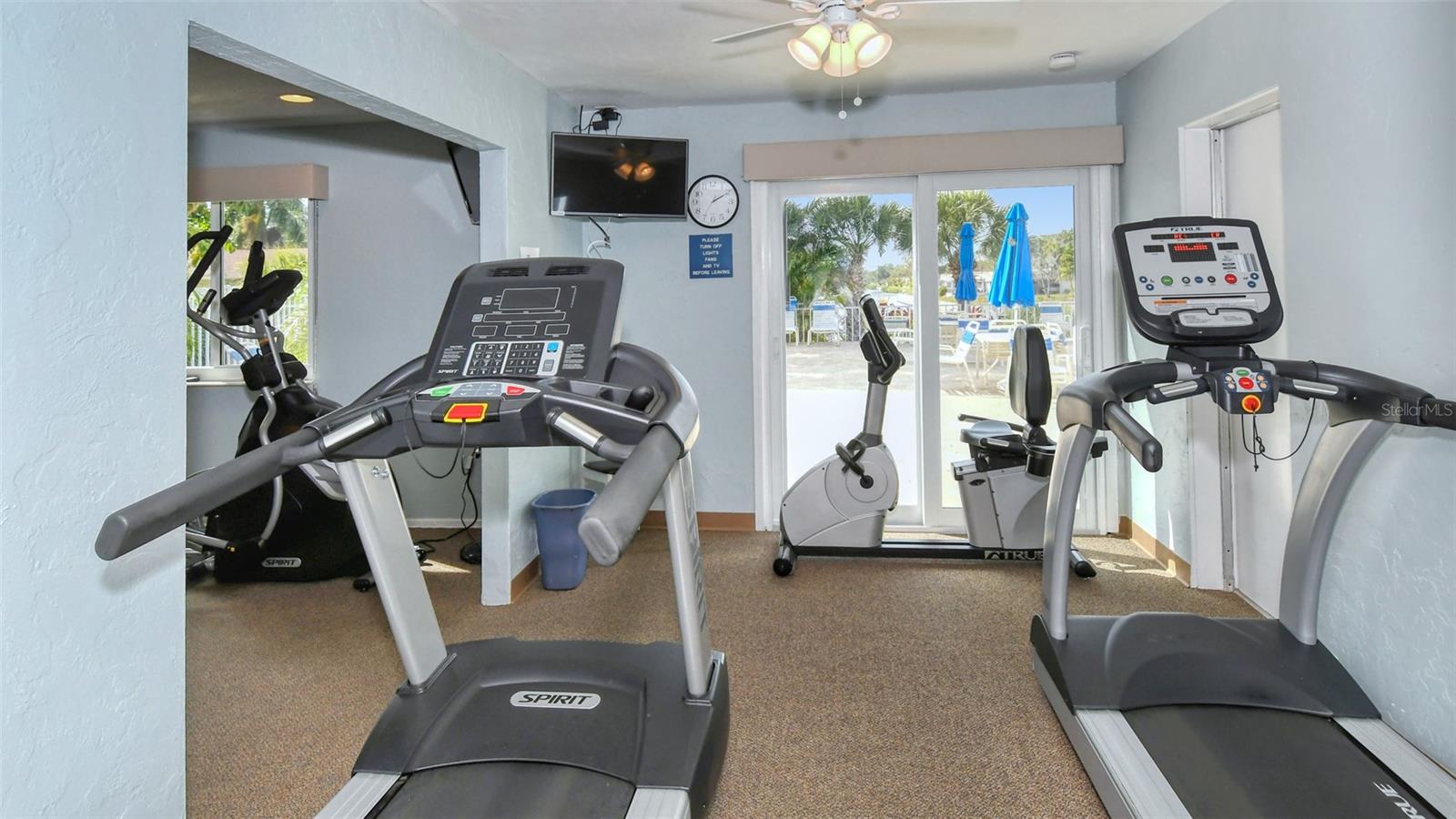Image 71 of 86 For 2016 Riverbluff Parkway V328