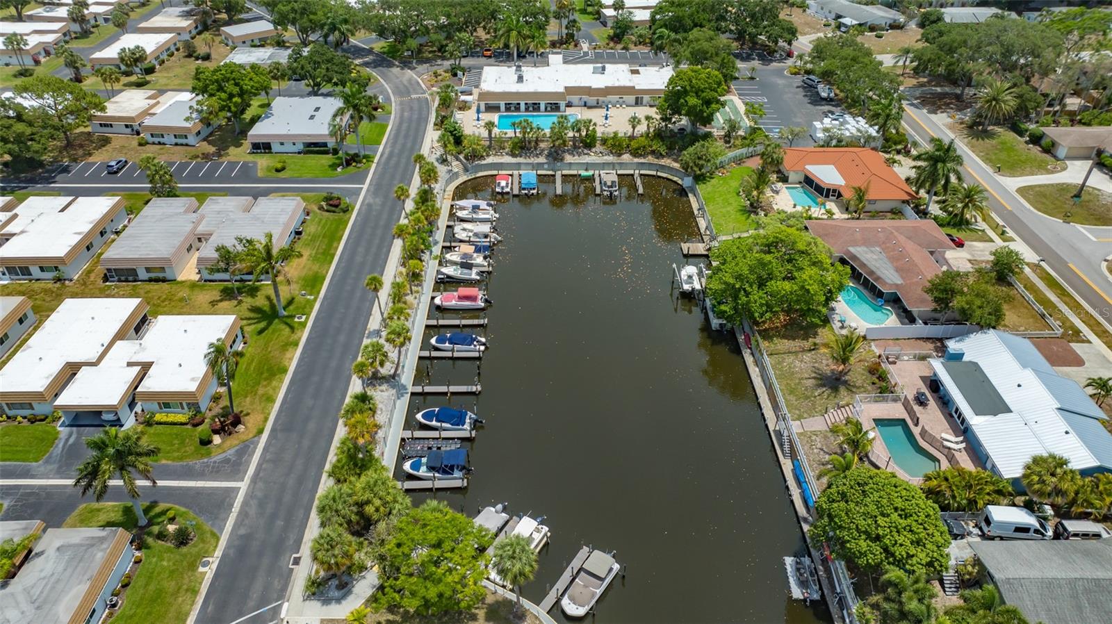 Image 84 of 86 For 2016 Riverbluff Parkway V328