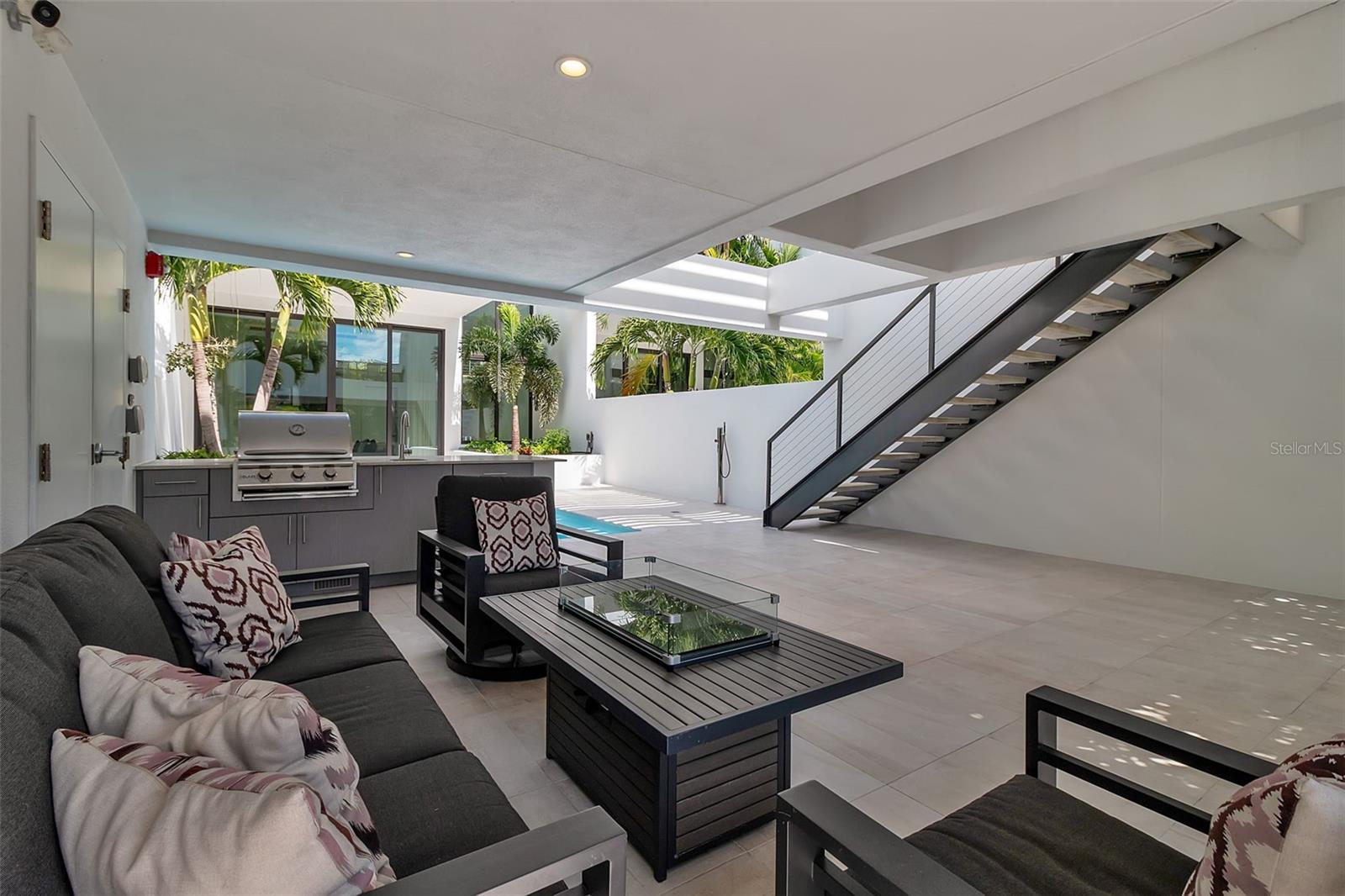 Image 34 of 57 For 1542 4th Street 210