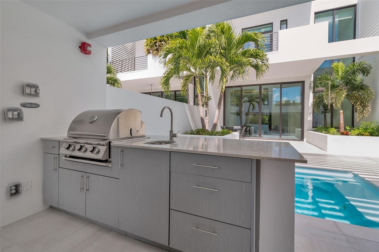 Image 35 of 57 For 1542 4th Street 210