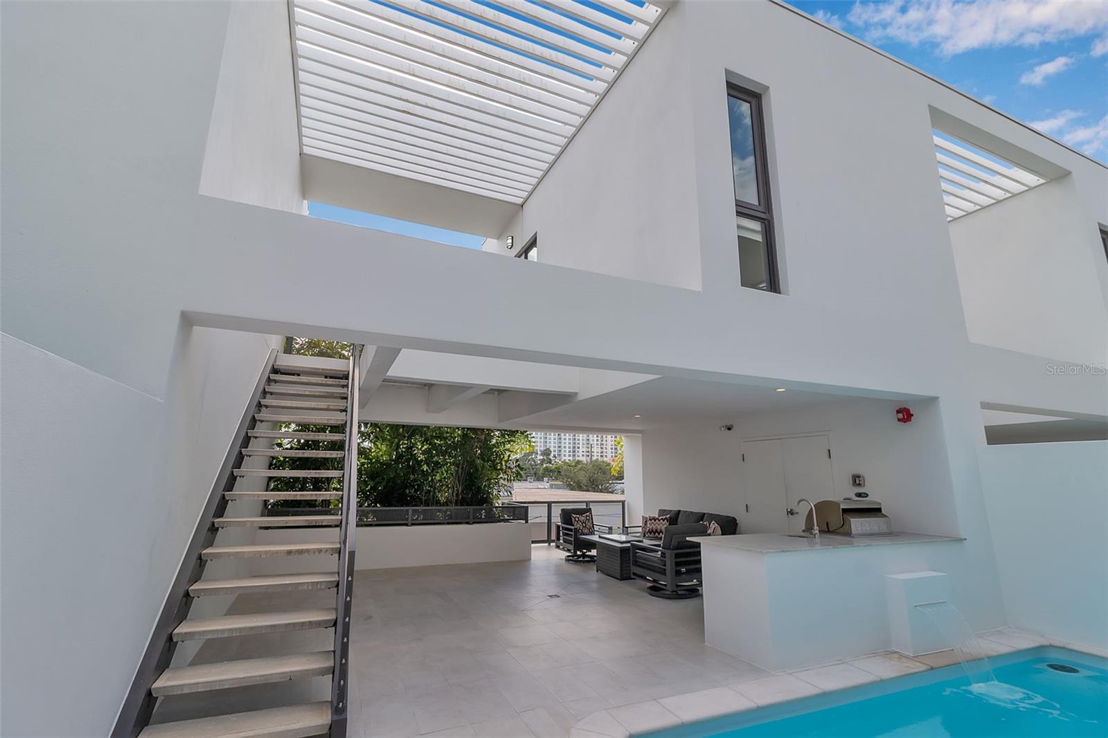 Image 45 of 57 For 1542 4th Street 210