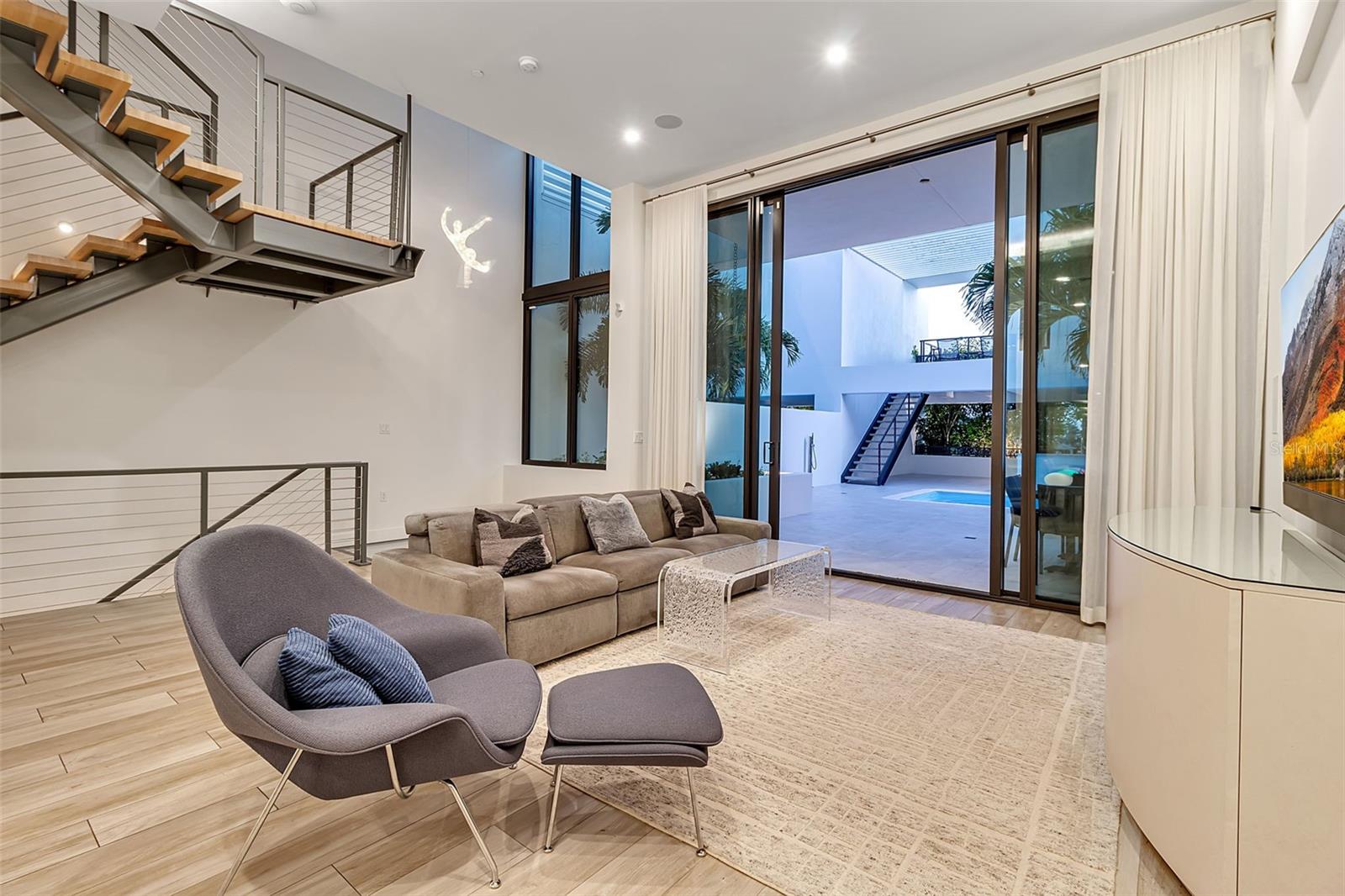 Image 8 of 57 For 1542 4th Street 210