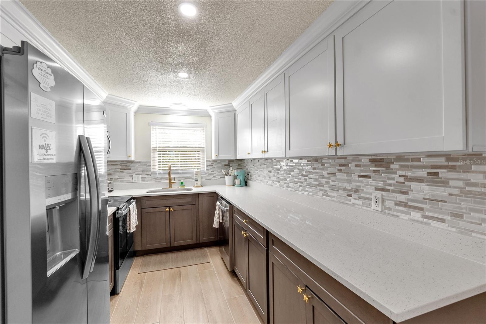 Image 11 of 33 For 407 63rd Street