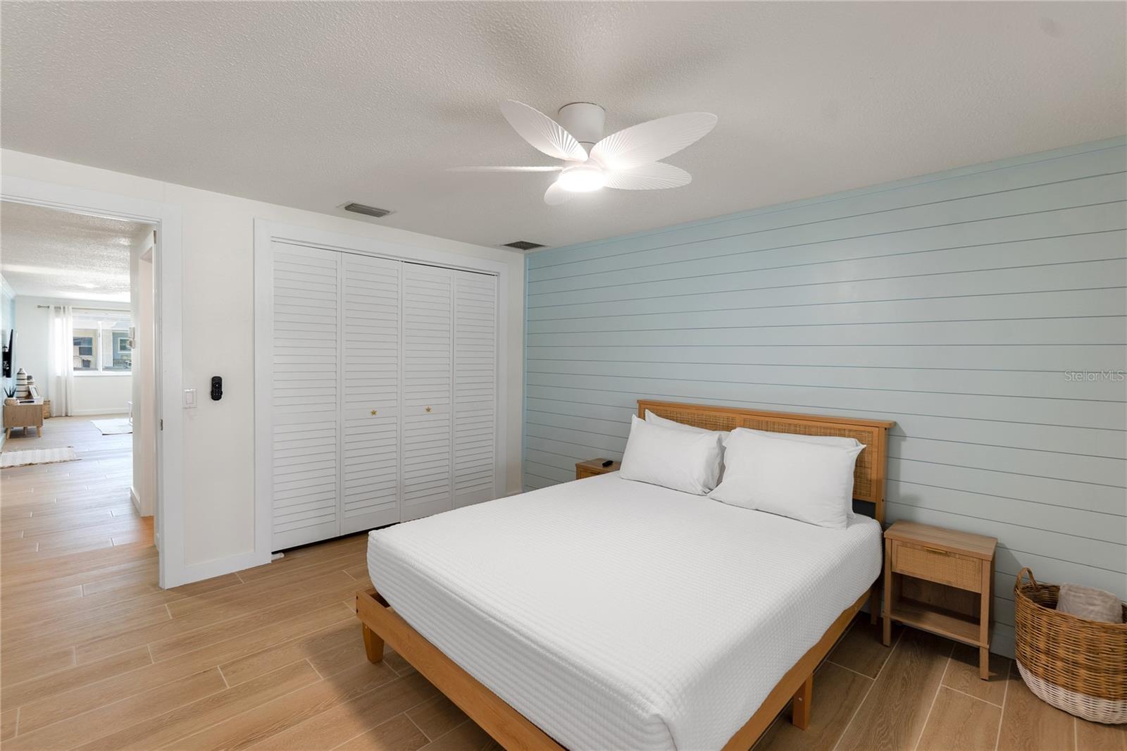 Image 18 of 33 For 407 63rd Street
