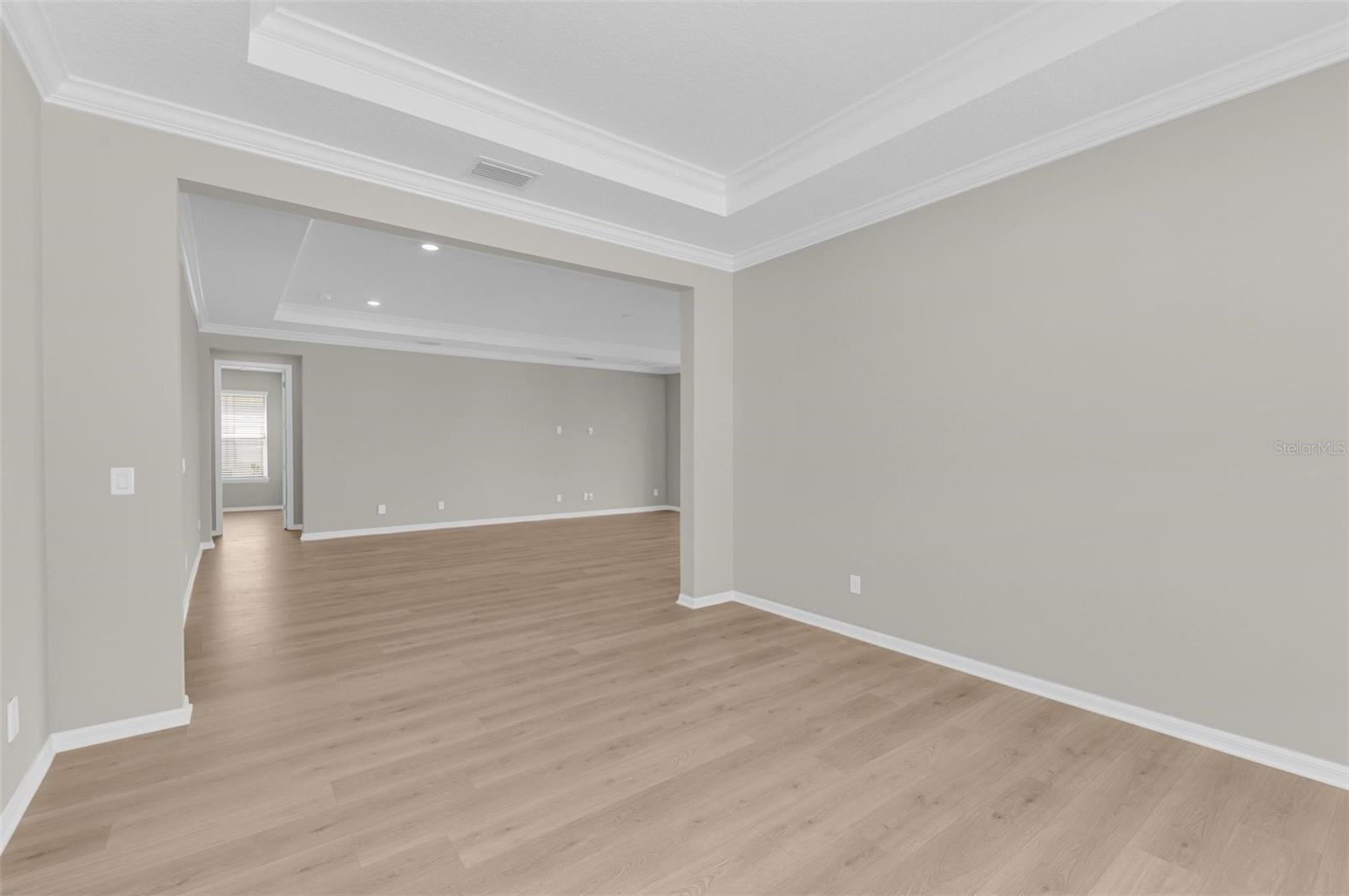 Image 42 of 51 For 16545 Star Grass Circle