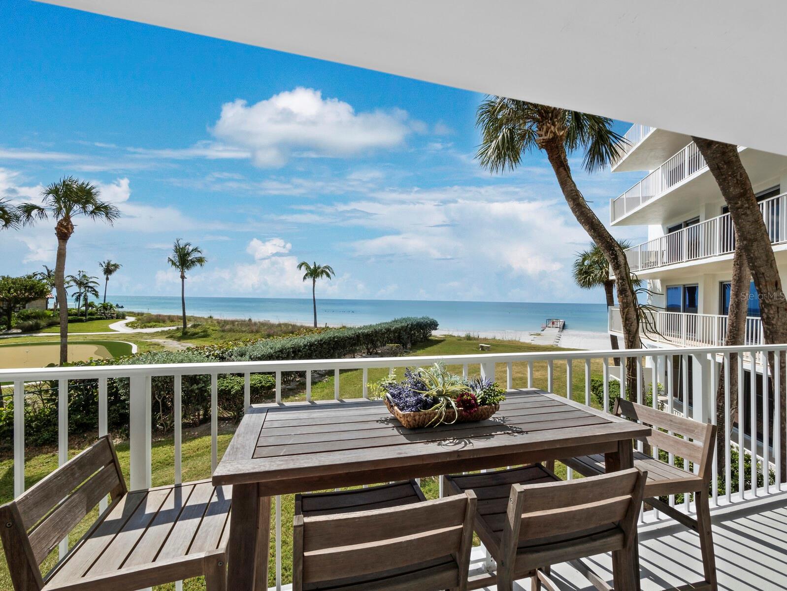 Image 10 of 51 For 2295 Gulf Of Mexico Drive 23s