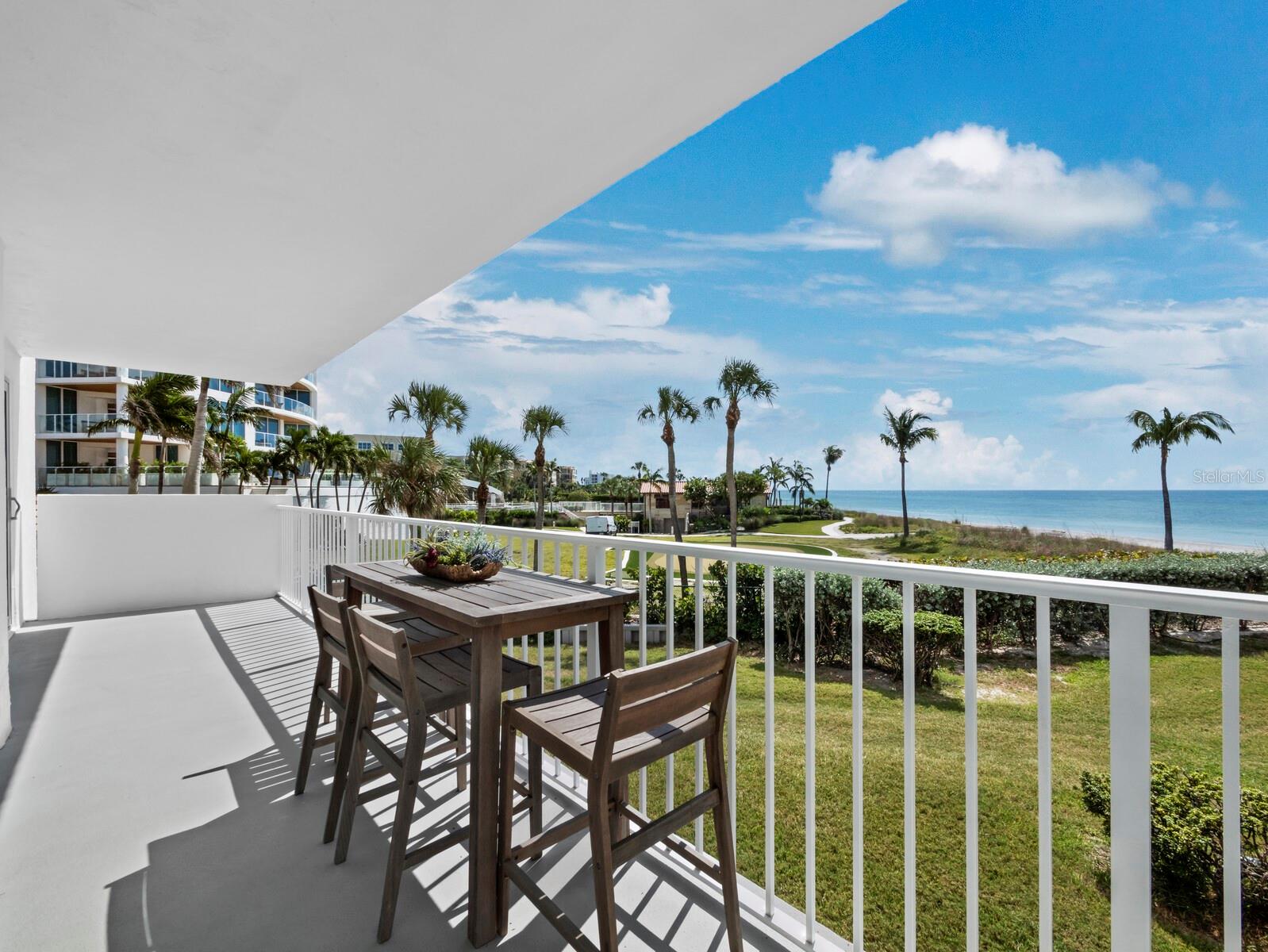Image 27 of 51 For 2295 Gulf Of Mexico Drive 23s