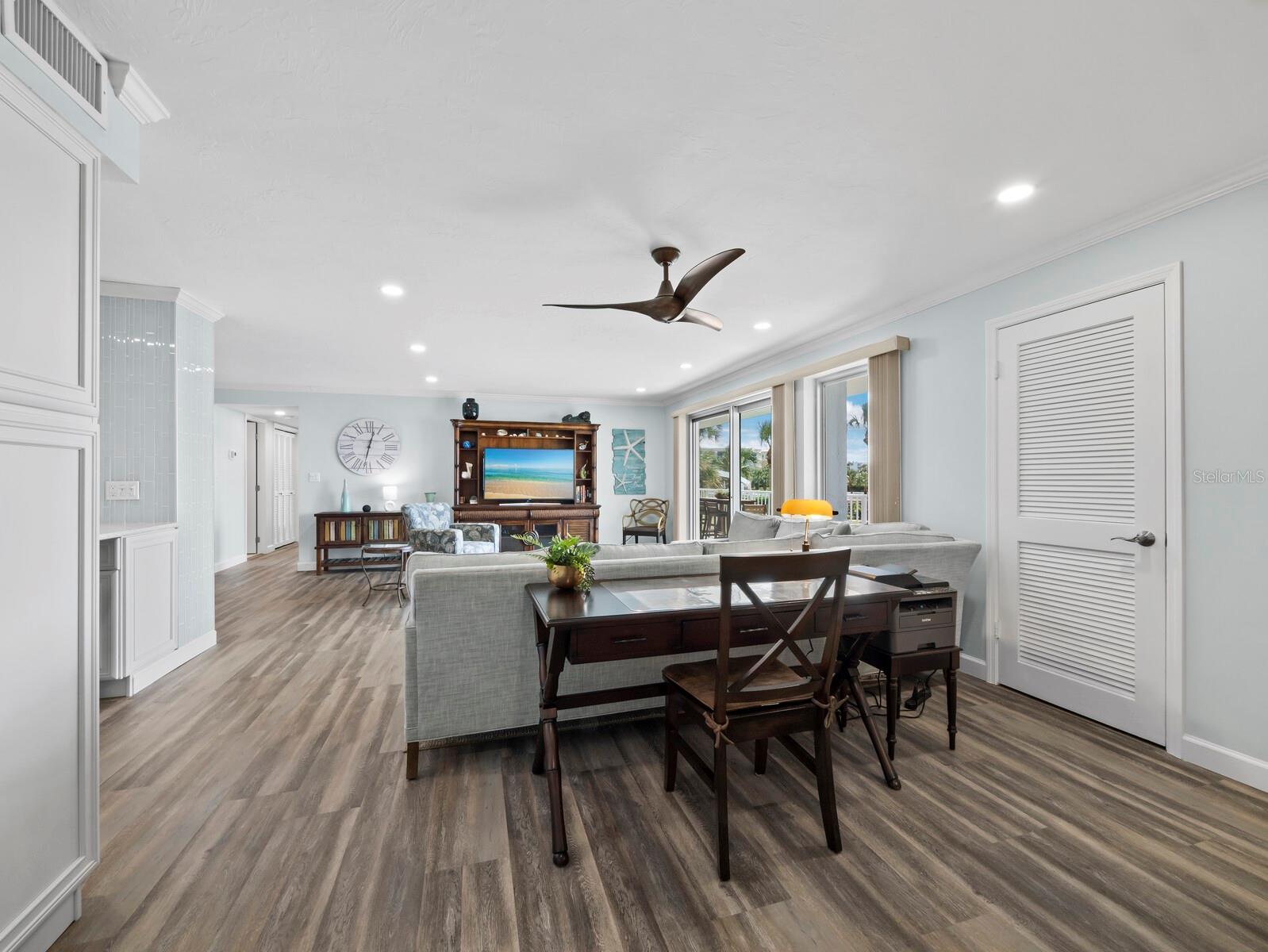 Image 3 of 51 For 2295 Gulf Of Mexico Drive 23s