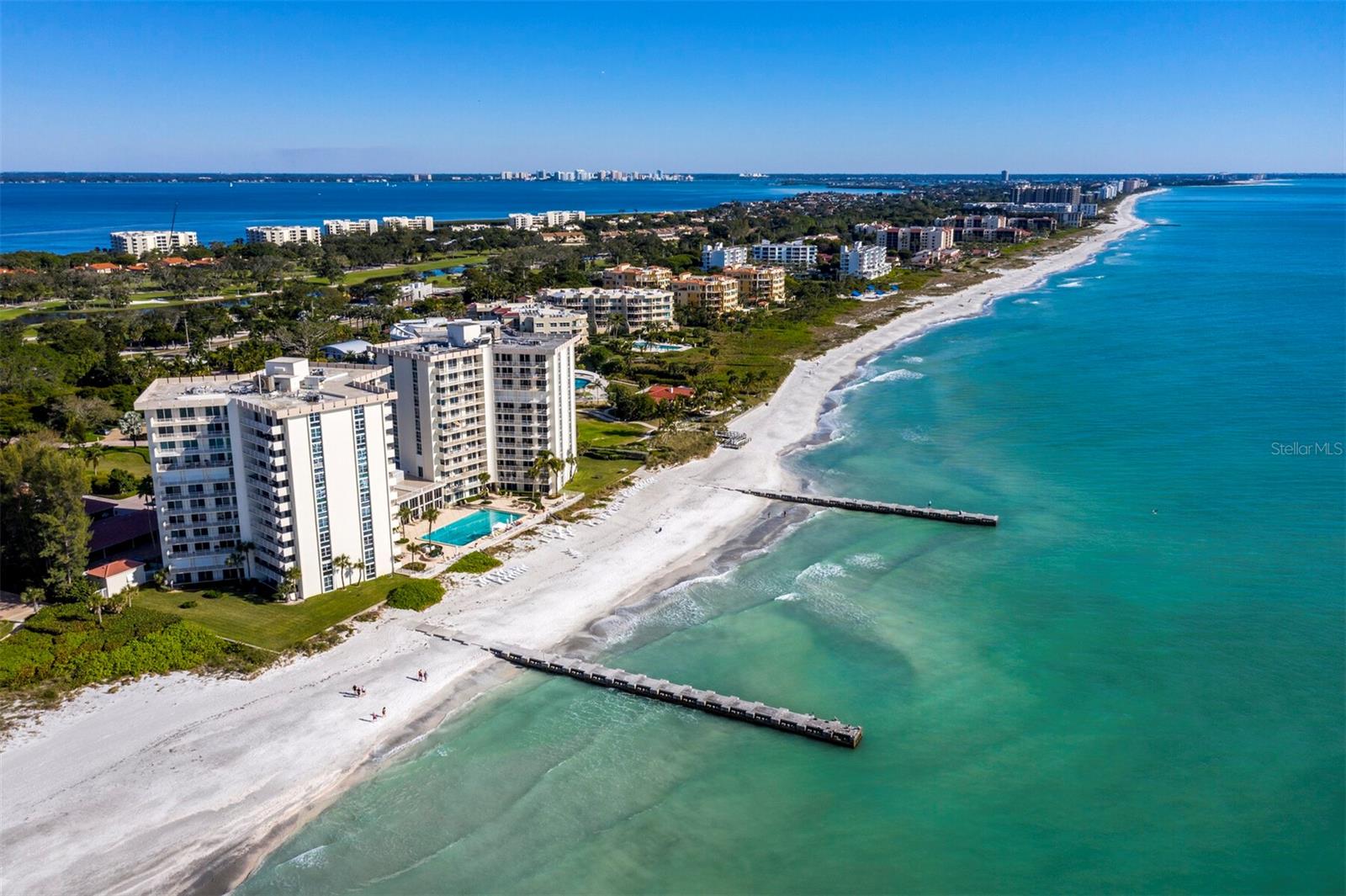 Image 47 of 51 For 2295 Gulf Of Mexico Drive 23s