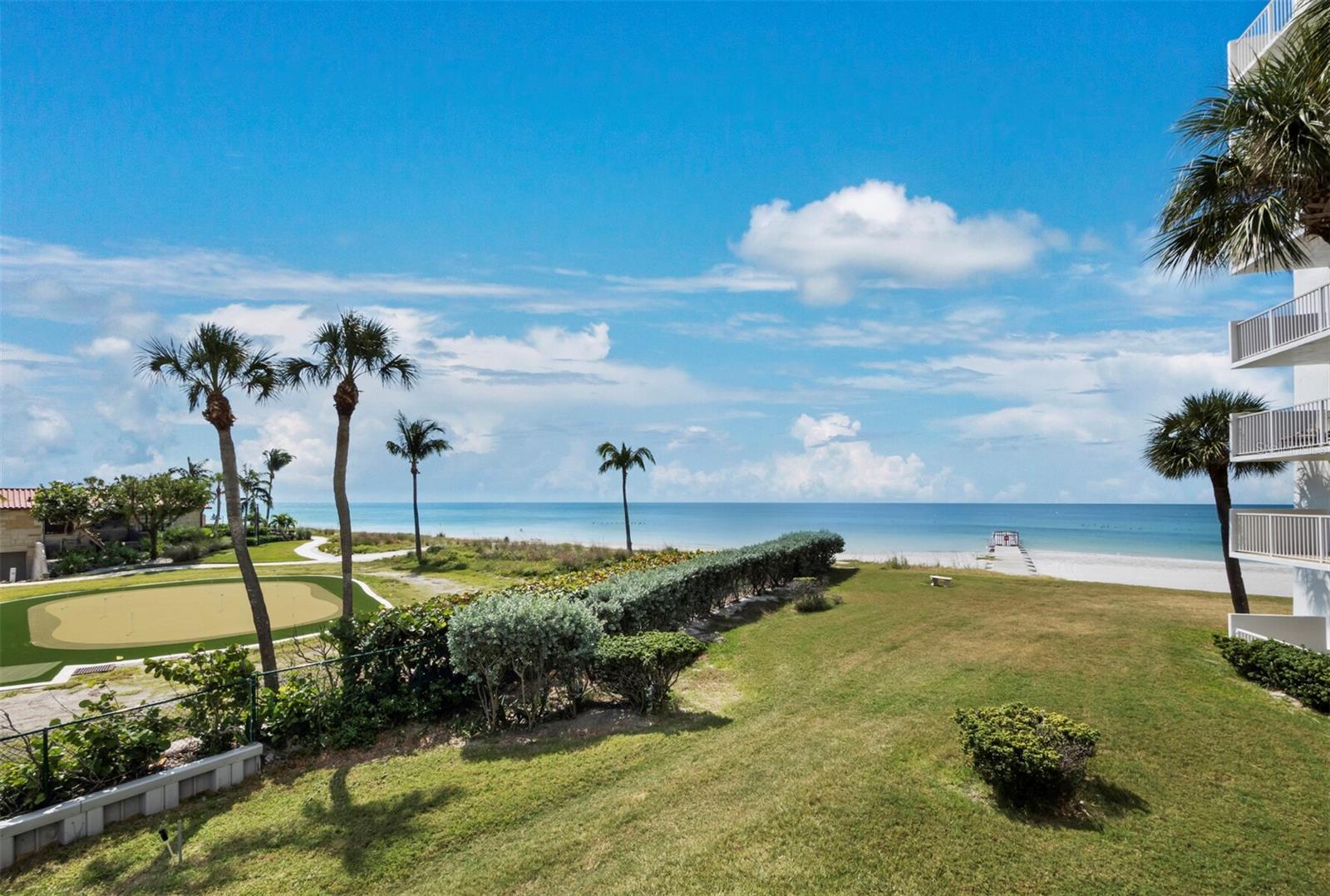 Image 9 of 51 For 2295 Gulf Of Mexico Drive 23s