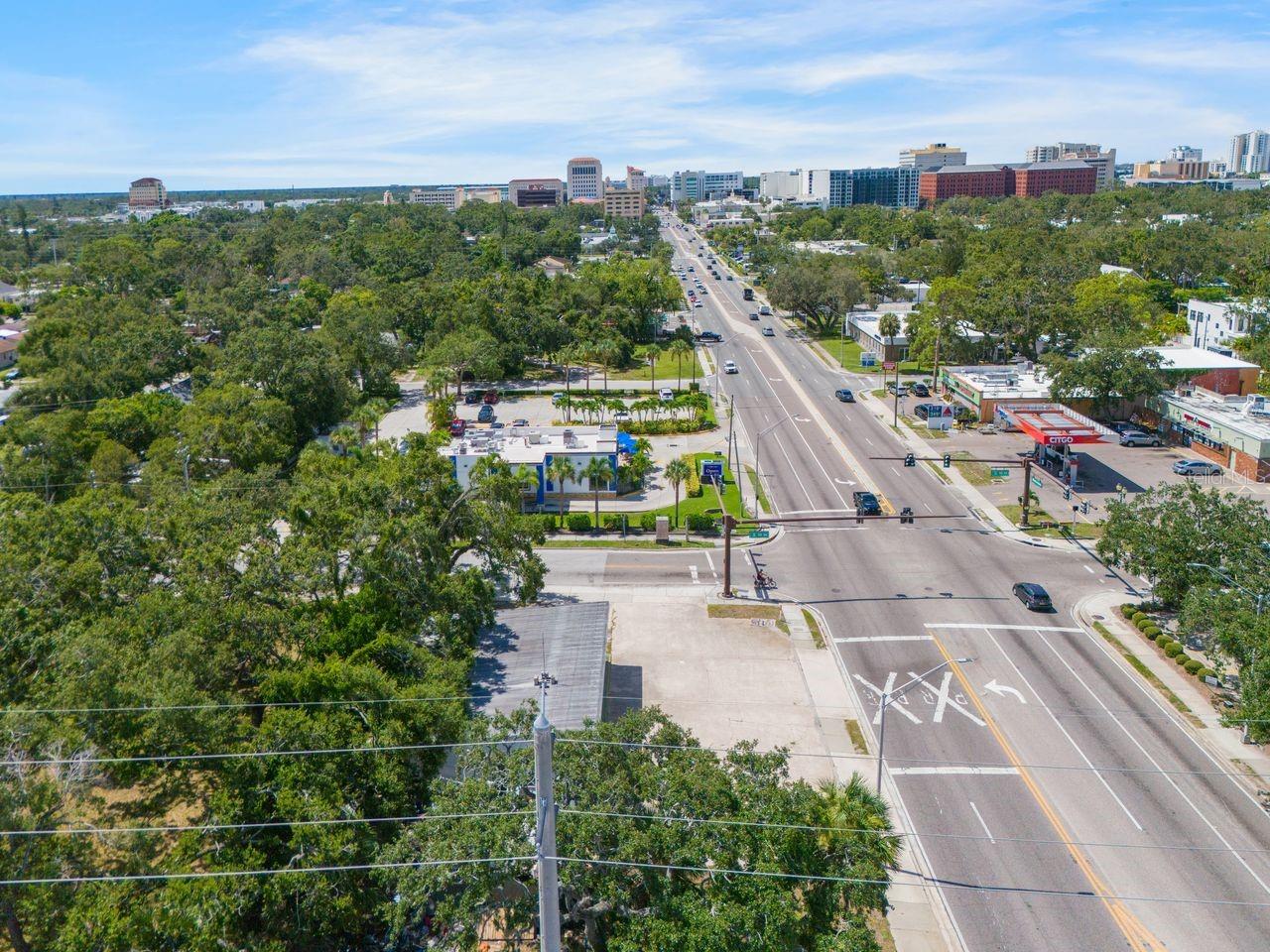 Image 4 of 10 For 1000 Washington Boulevard