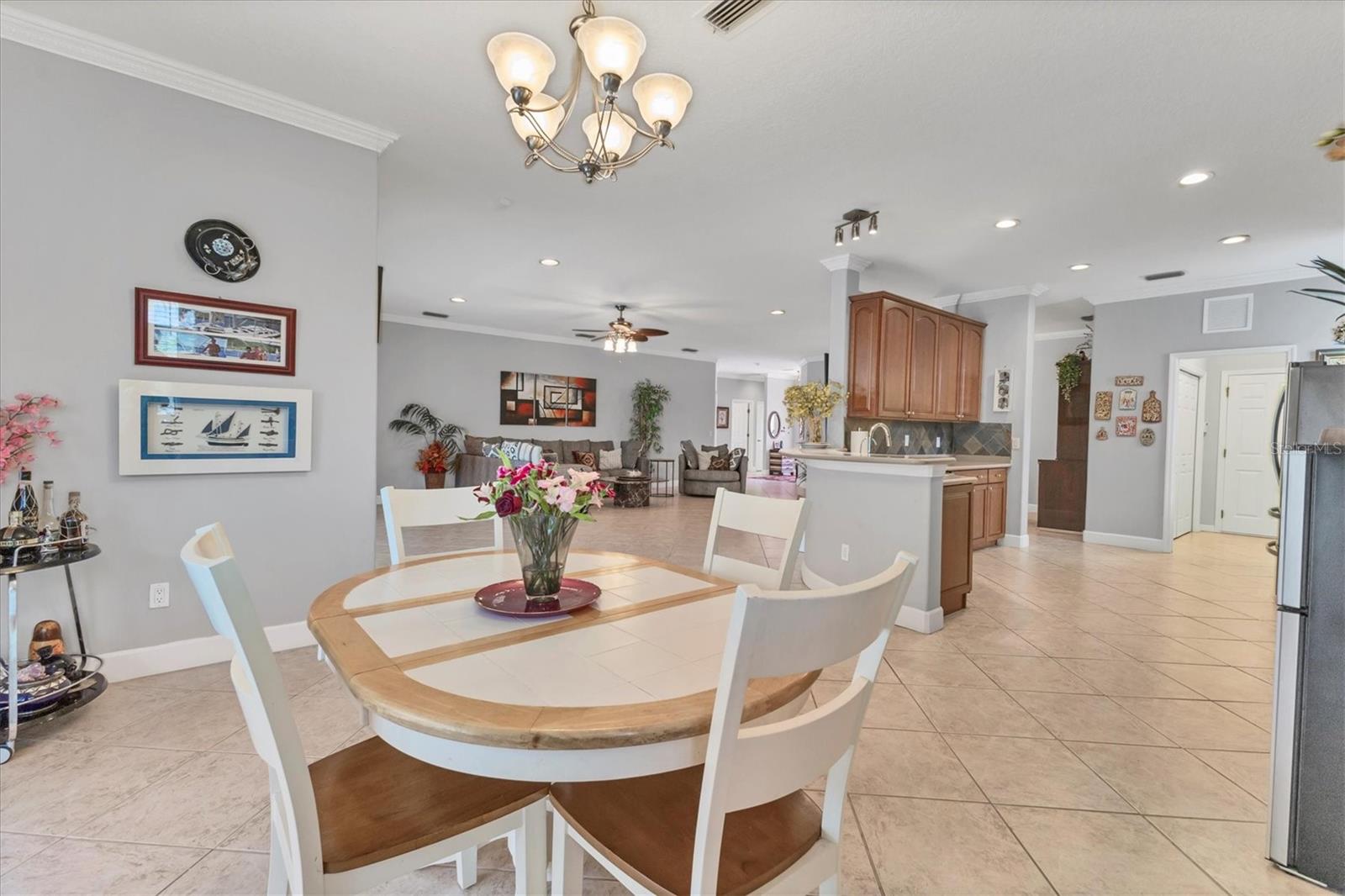 Image 12 of 51 For 7131 67th Ter E