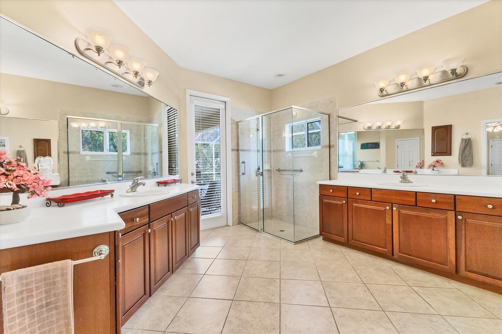 Image 27 of 51 For 7131 67th Ter E