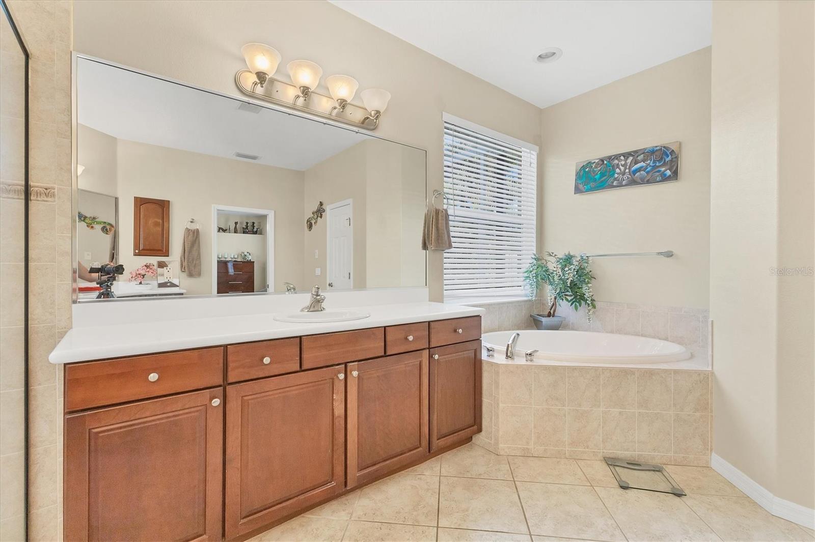 Image 28 of 51 For 7131 67th Ter E