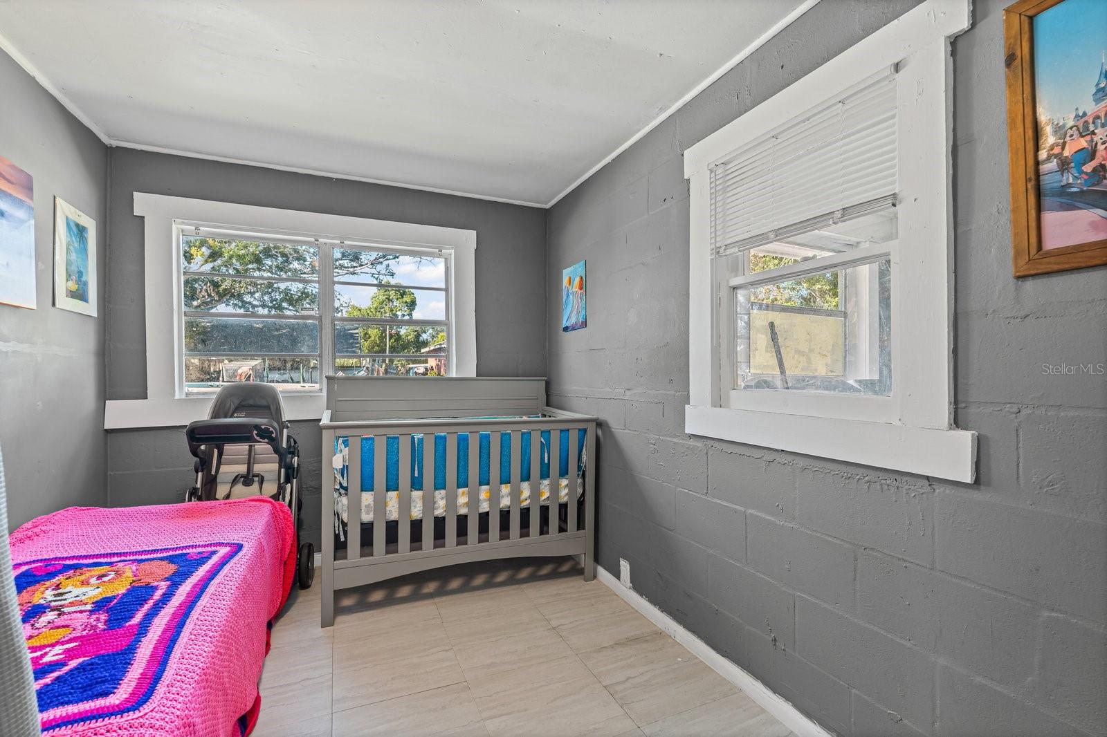 Image 17 of 28 For 1604 3rd Avenue W