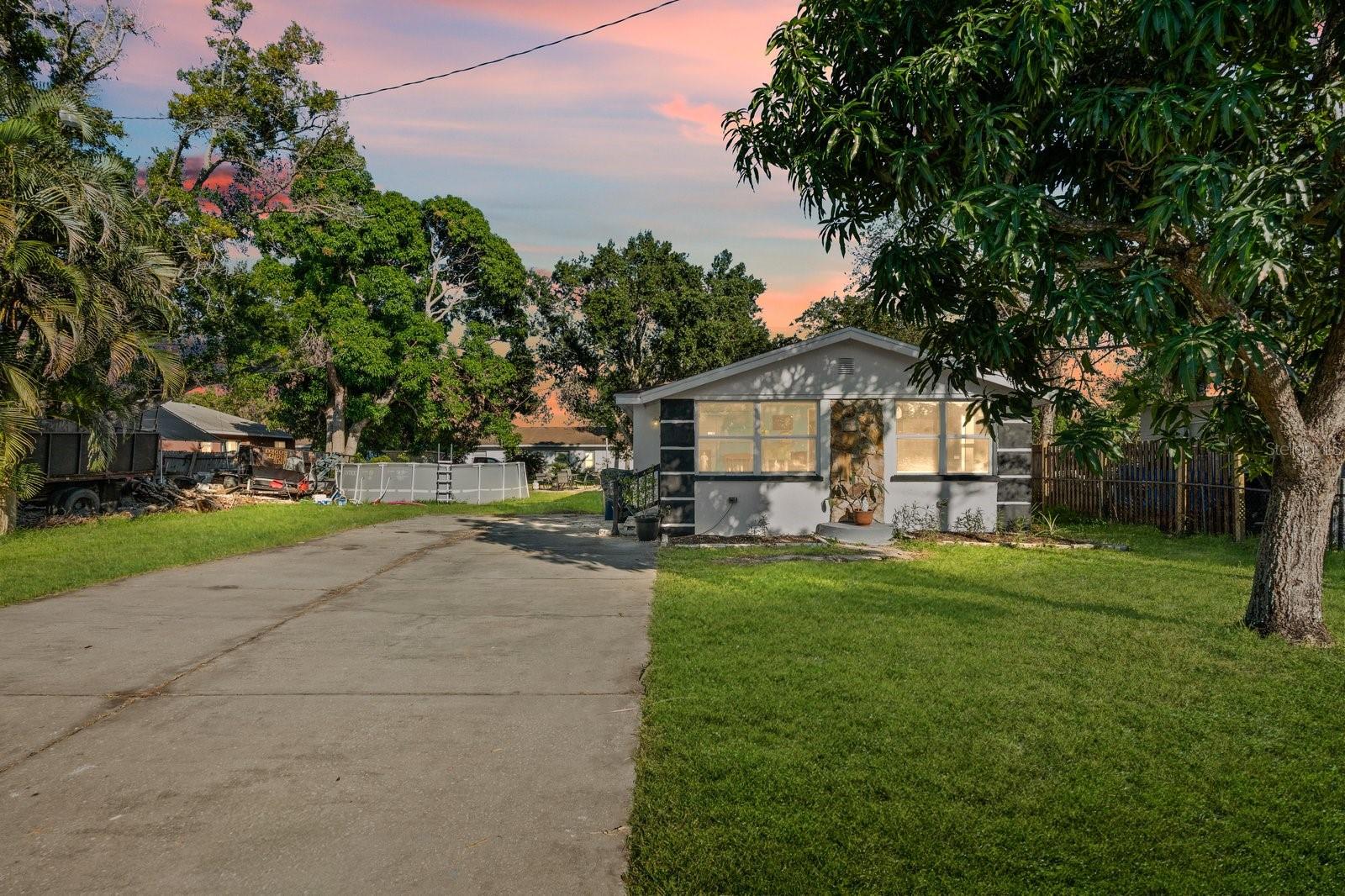 Image 27 of 28 For 1604 3rd Avenue W