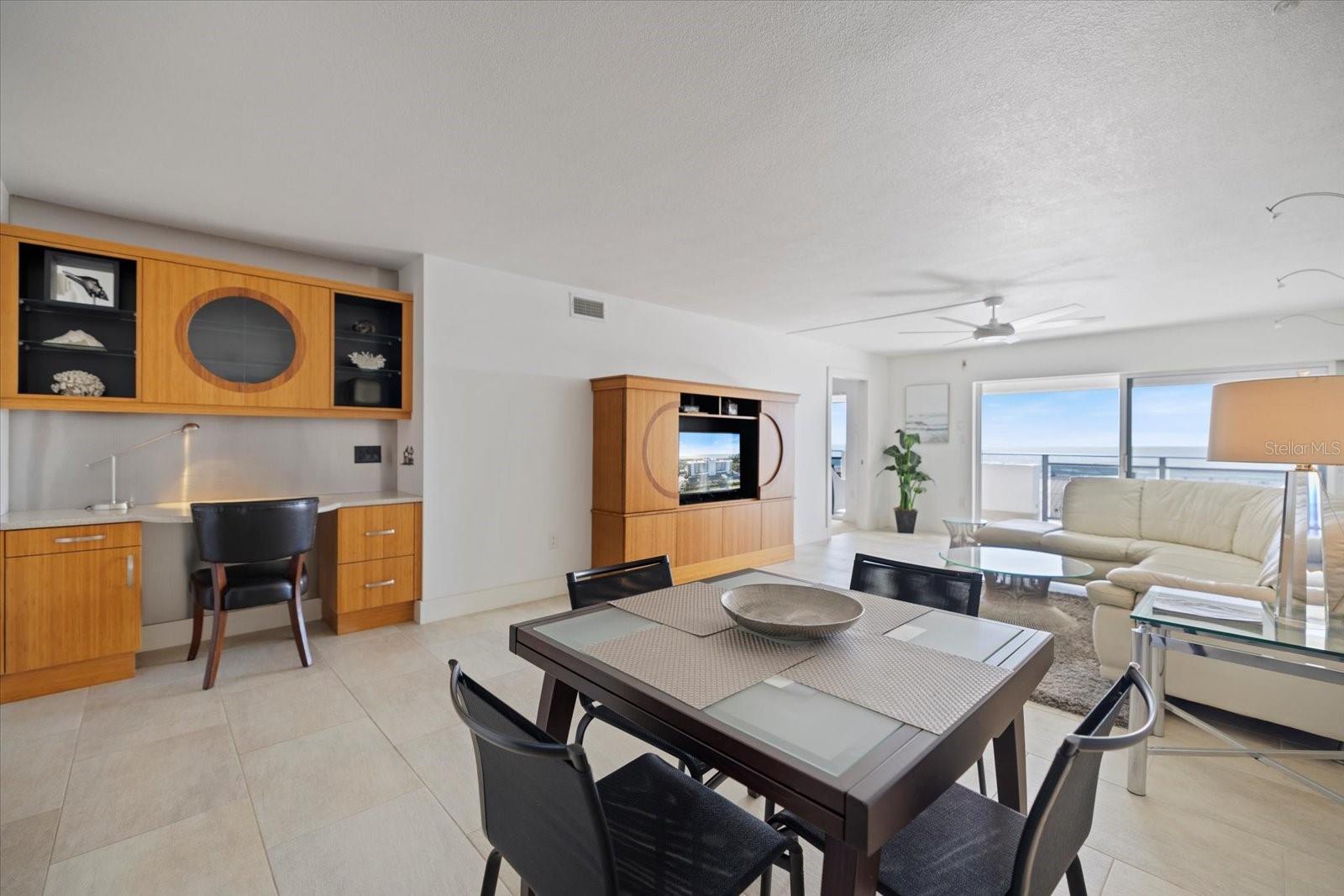 Image 16 of 69 For 625 Beach Road 602