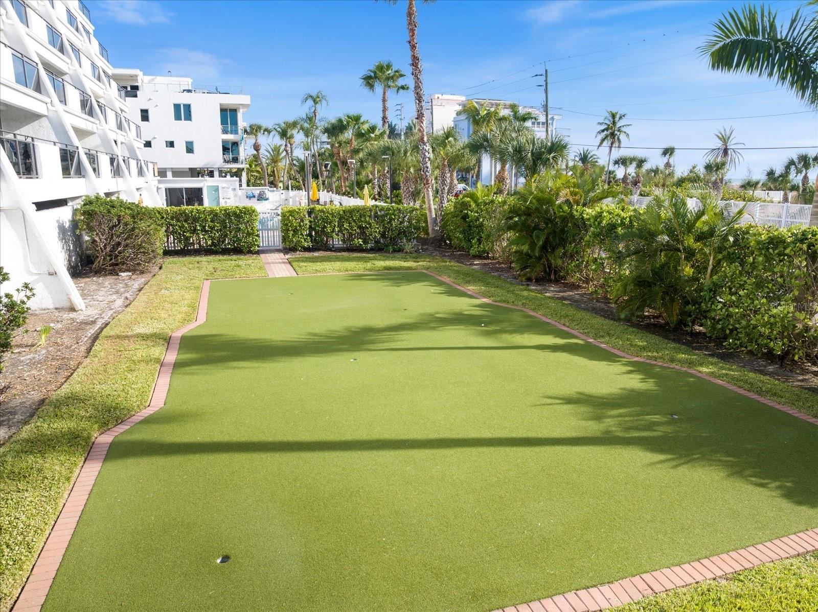 Image 46 of 69 For 625 Beach Road 602