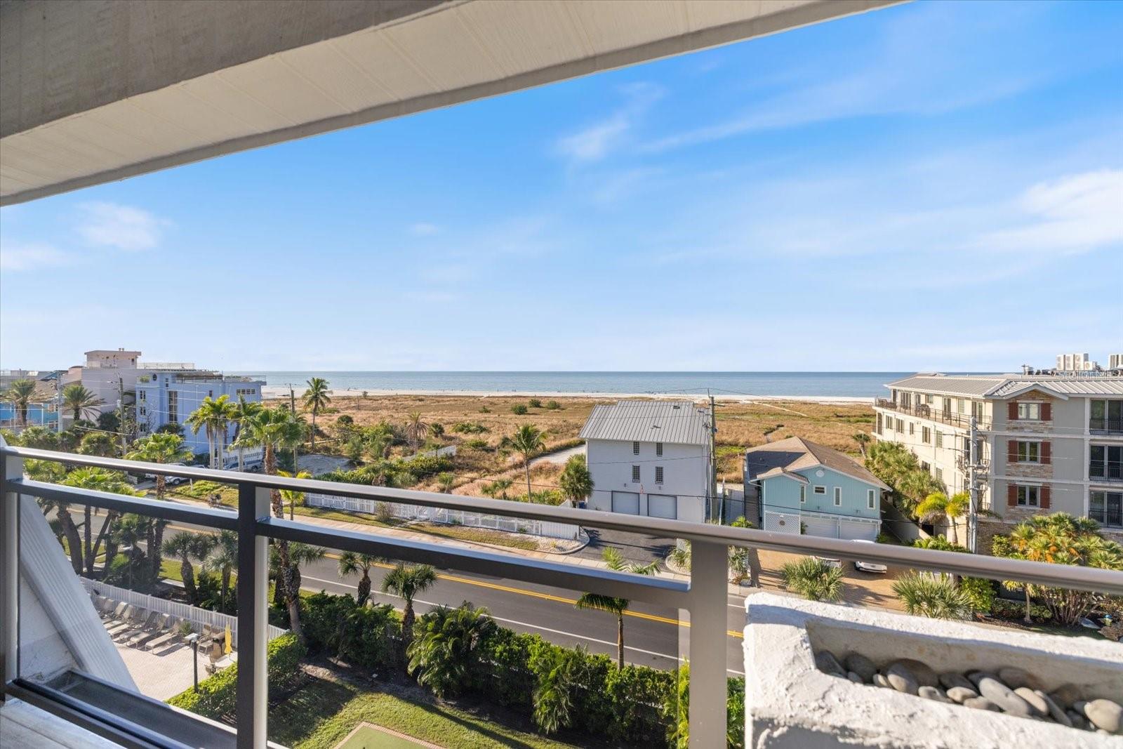 Image 67 of 69 For 625 Beach Road 602