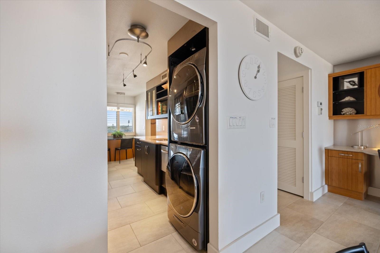 Image 68 of 69 For 625 Beach Road 602