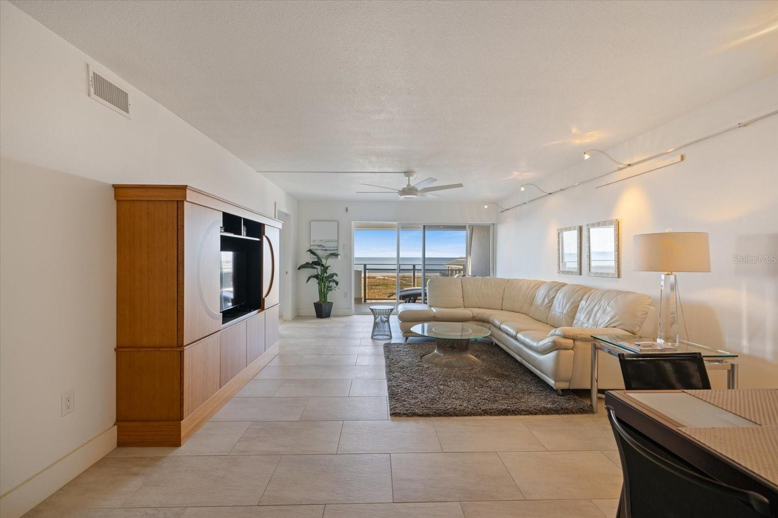 Image 69 of 69 For 625 Beach Road 602